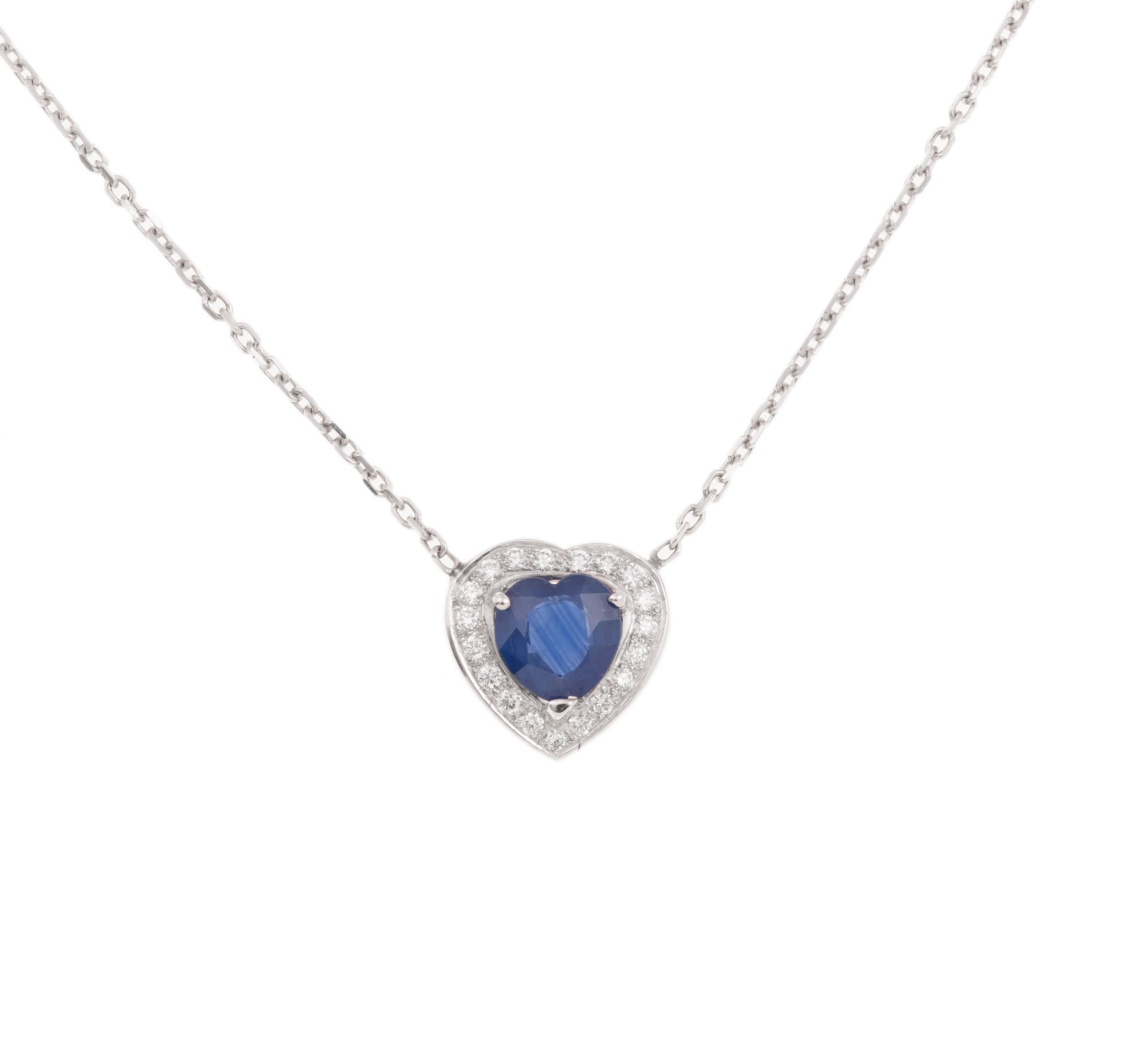 White gold necklace set with a 1.40 carat heart cut sapphire and brilliant cut diamonds

Weight of the sapphire : 1.40 carats

Total weight of diamonds: 0.20 carats

Dimensions : 1.2 x 1.2 x 0.45 cm (0.475 x 0.475 x 0.180 inch)

Length of the chain: