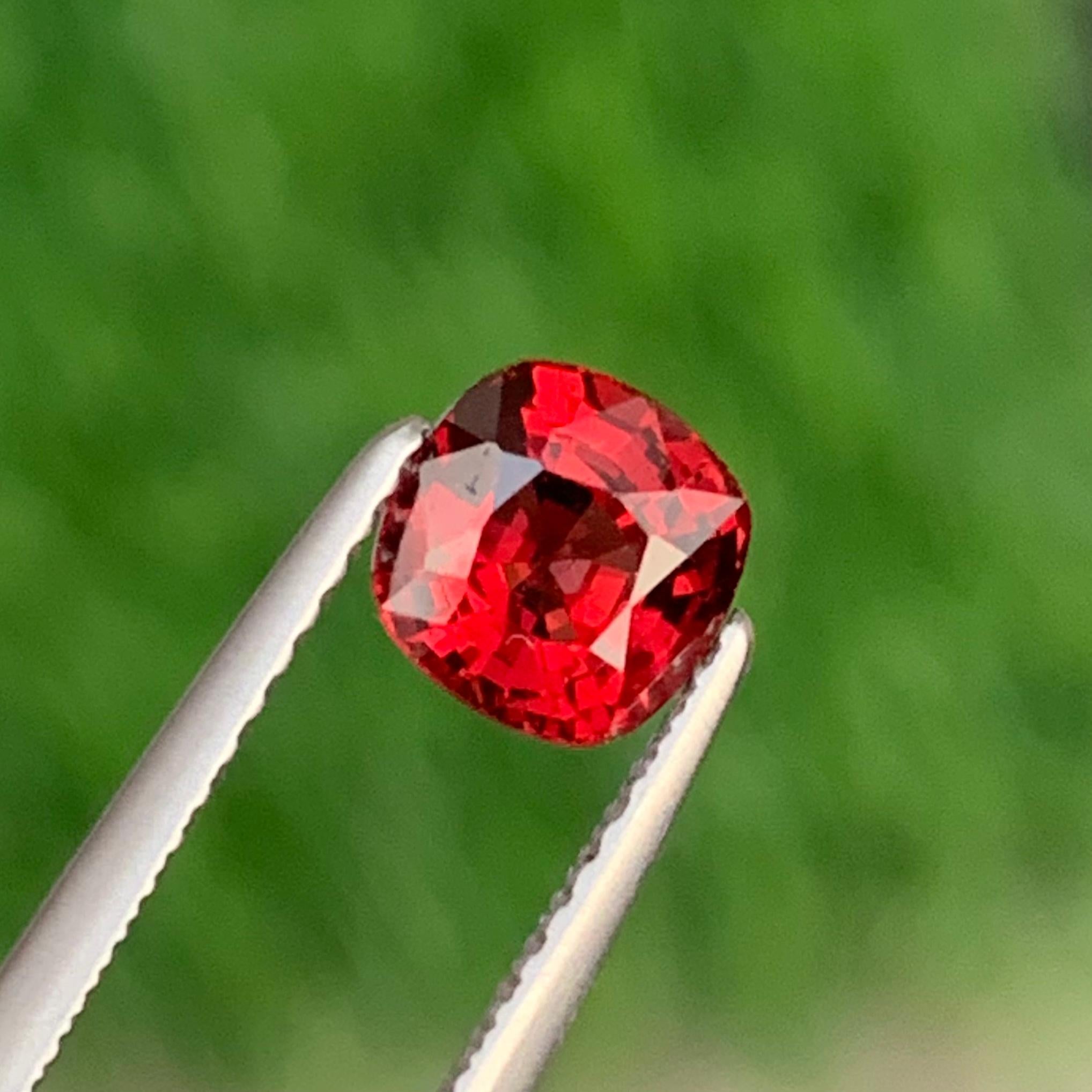 Women's or Men's 1.40 Carat Loose Burmese Red Spinel  Faceted Red Spinel from Myanmar For Sale