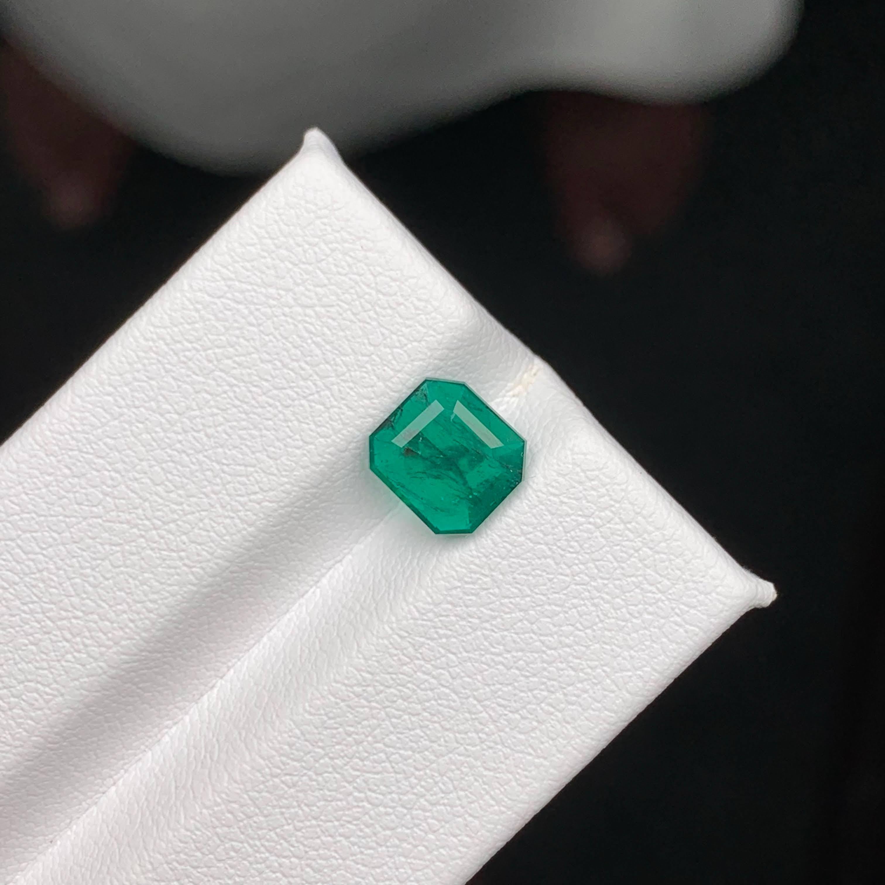 1.40 Carat Loose Natural Loose Emerald Stone Asscher Cut Gemstone From Pakistan For Sale 1