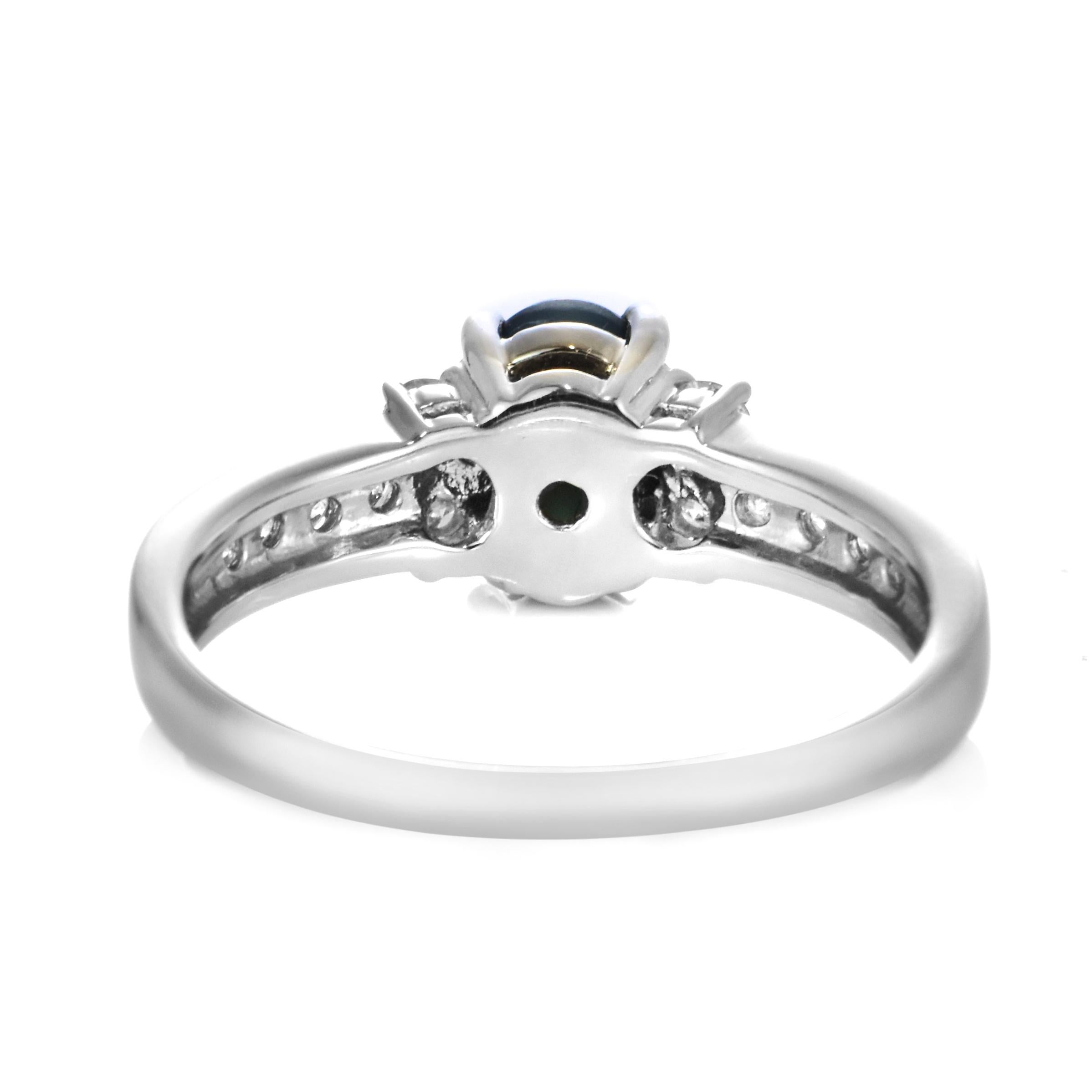 1.40 Carat Natural Alexandrite Cat's Eye and Diamond Ring Made in Platinum en vente 8