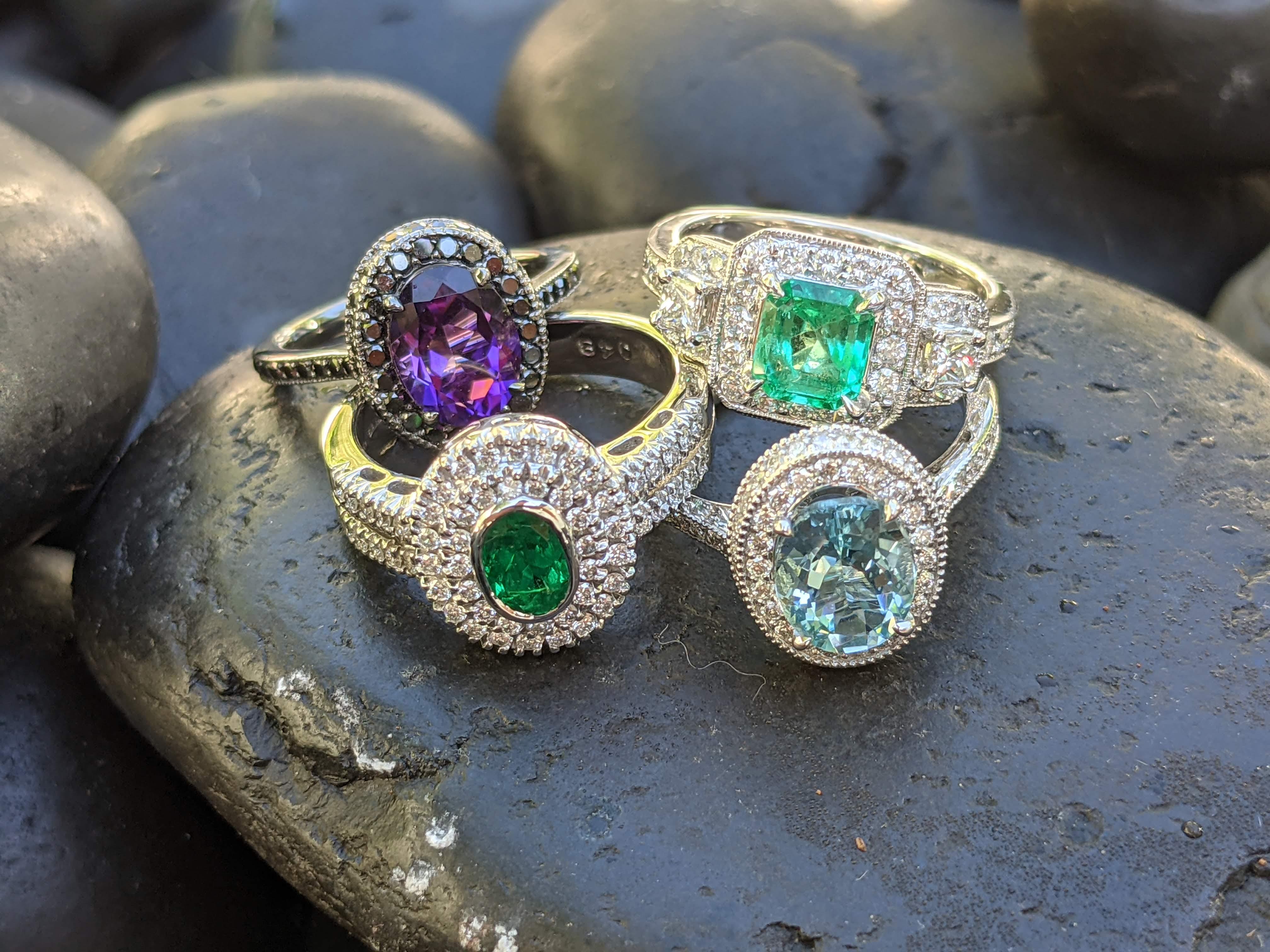 1,40 Karat natürlicher Aquamarin 0,51 Karat weiße Diamanten 18 Karat Weißgold Ring im Angebot 5