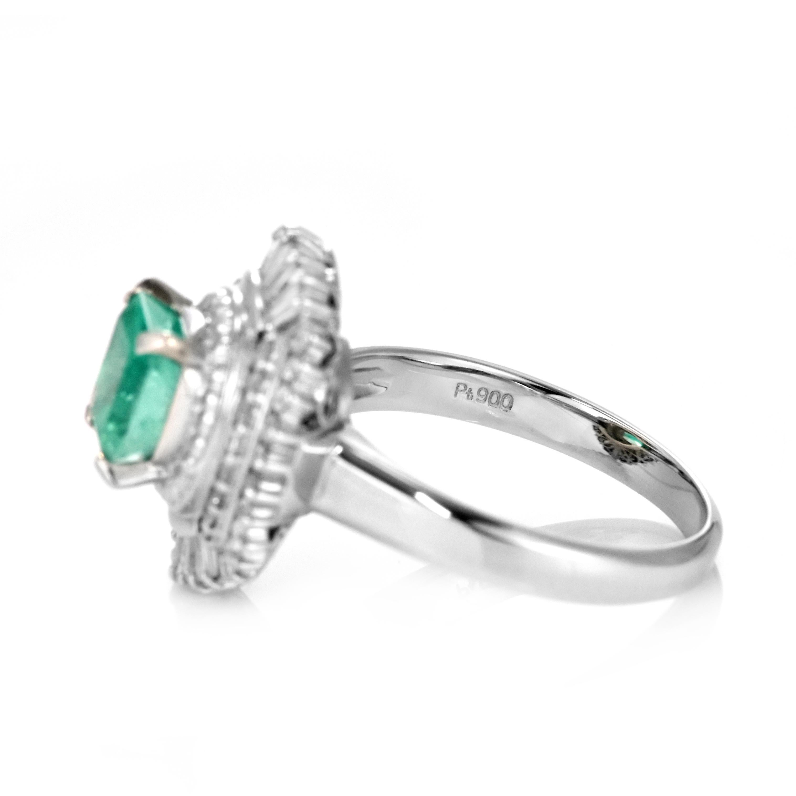 1,40 Karat natürlicher kolumbianischer Smaragd & Diamant Ballerina-Ring aus Platin im Angebot 1