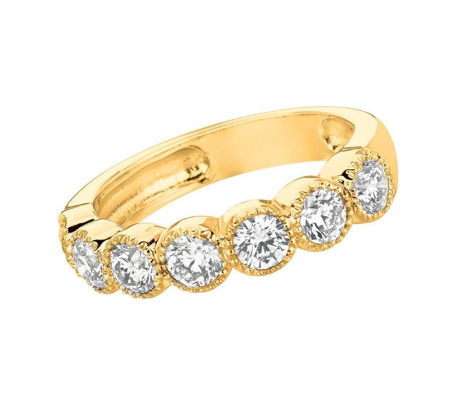 For Sale:  1.40 Carat Natural Diamond Ring G SI 14 Karat Yellow Gold 2