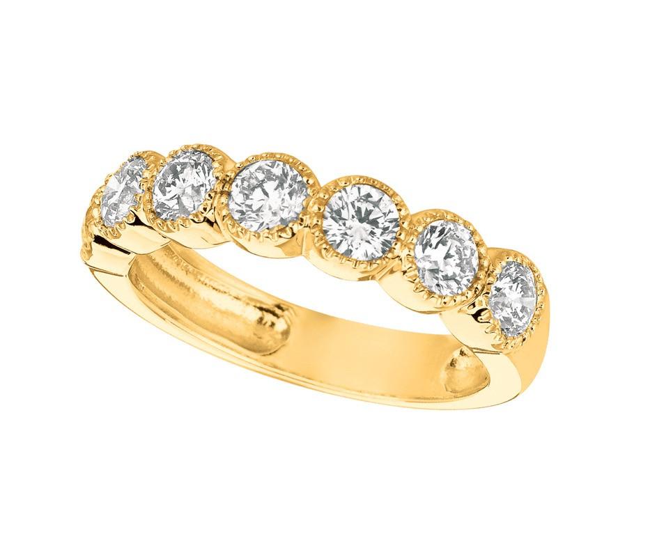 Anillo de diamantes naturales de 1,40 quilates G SI Oro amarillo de 14 quilates Contemporáneo en venta