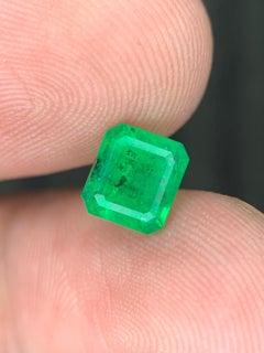 1.40 Carat Natural Loose Emerald Gemstone From Swat, Pakistan