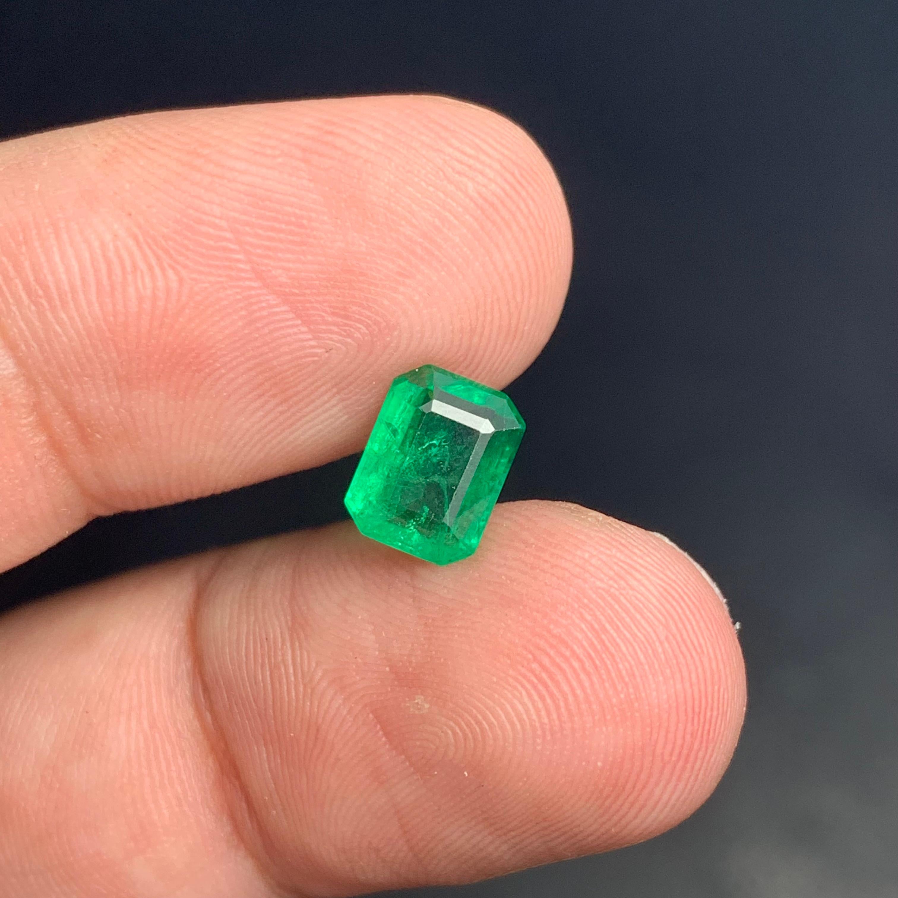 1.40 Karat natürlicher loser Smaragd Edelstein aus Sambia im Angebot 5