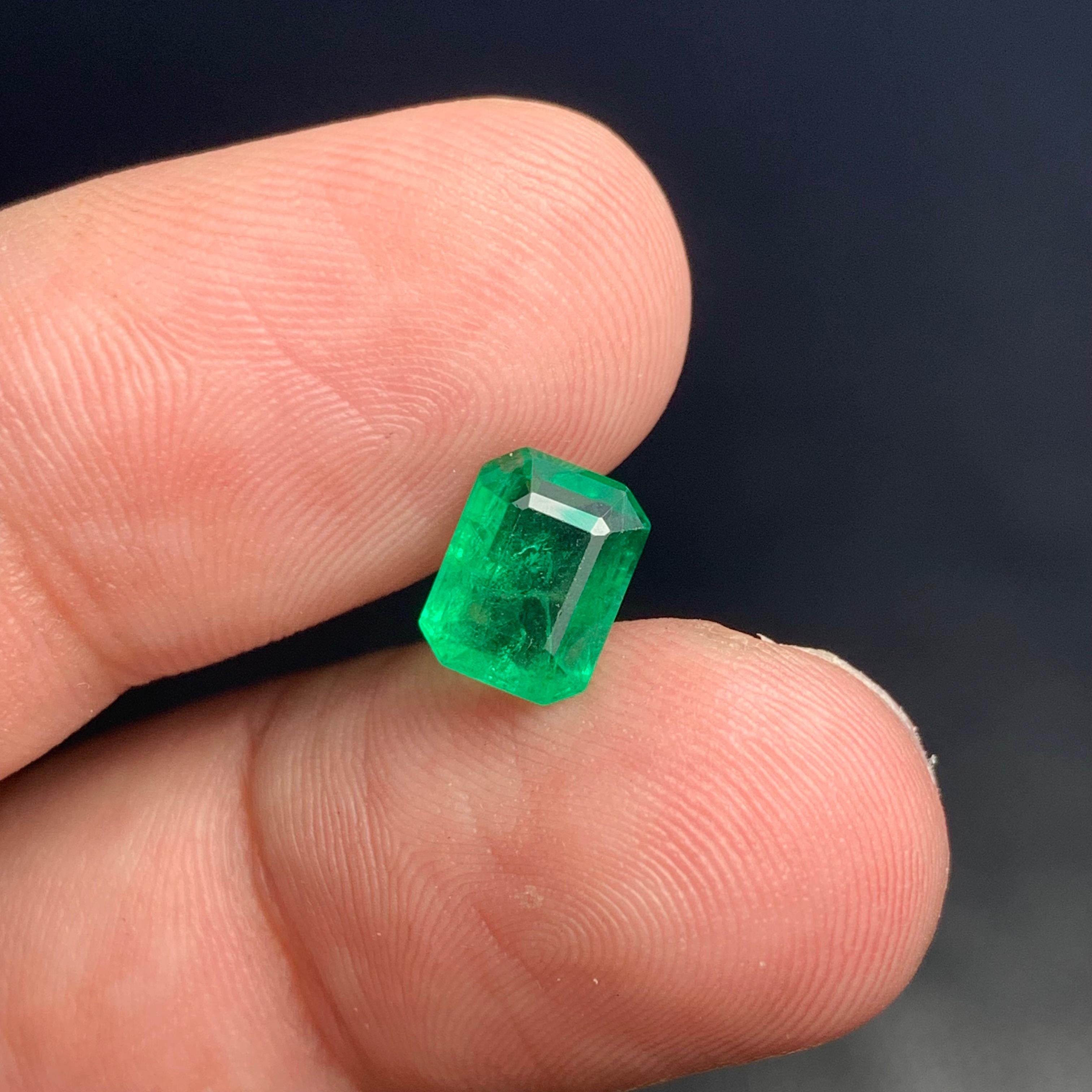 1.40 Karat natürlicher loser Smaragd Edelstein aus Sambia im Angebot 6