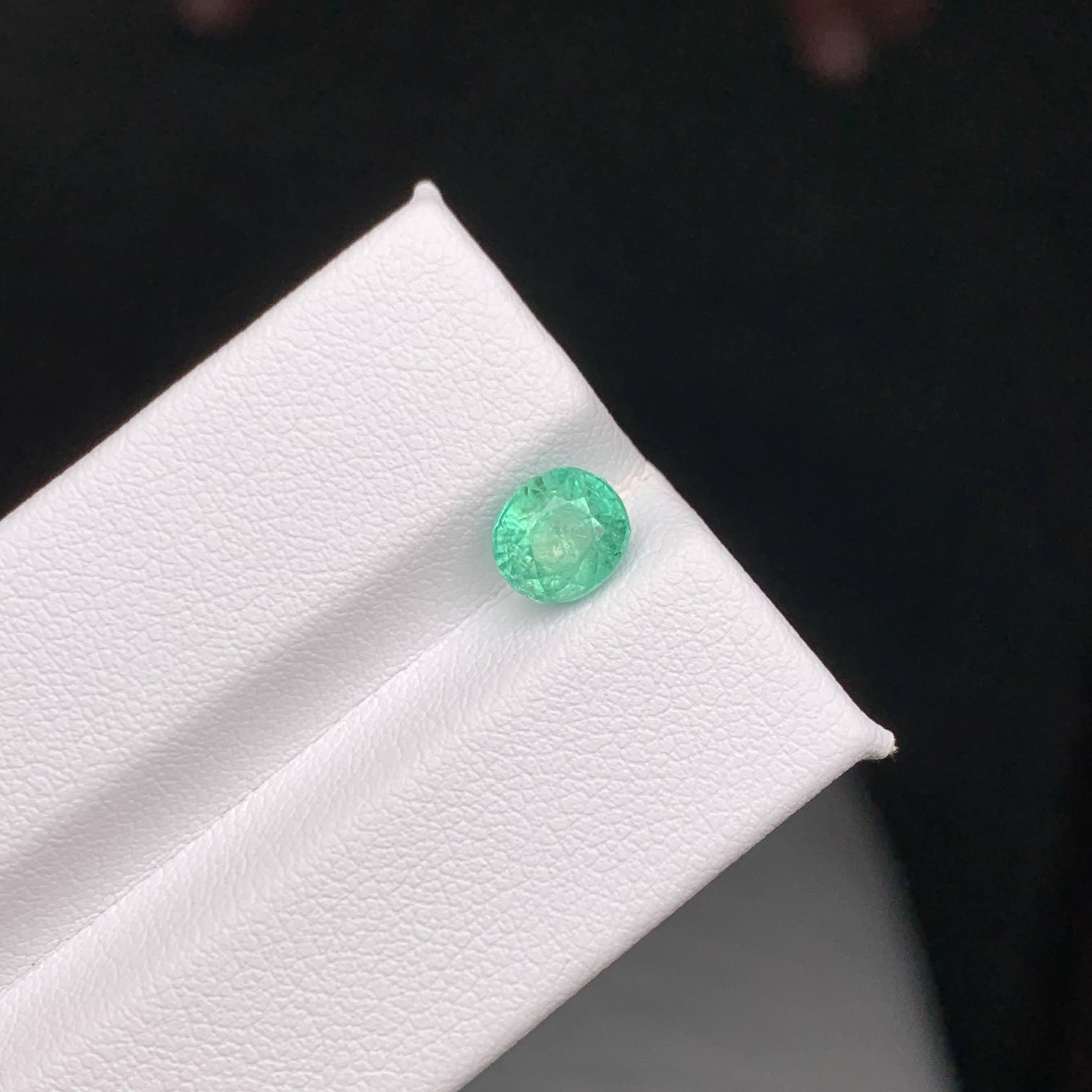 1.40 Carat Natural Loose Emerald Stone Oval Cut Gemstone From Afghanistan For Sale 5