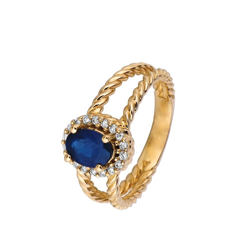 Oval Cut 1.40 Carat Natural Sapphire and Diamond Oval Ring 14 Karat Yellow Gold For Sale