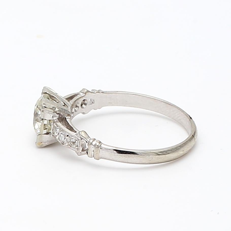 Bague de fiançailles K-SI1 en platine avec diamant de taille européenne ancienne de 1,40 carat en vente 2