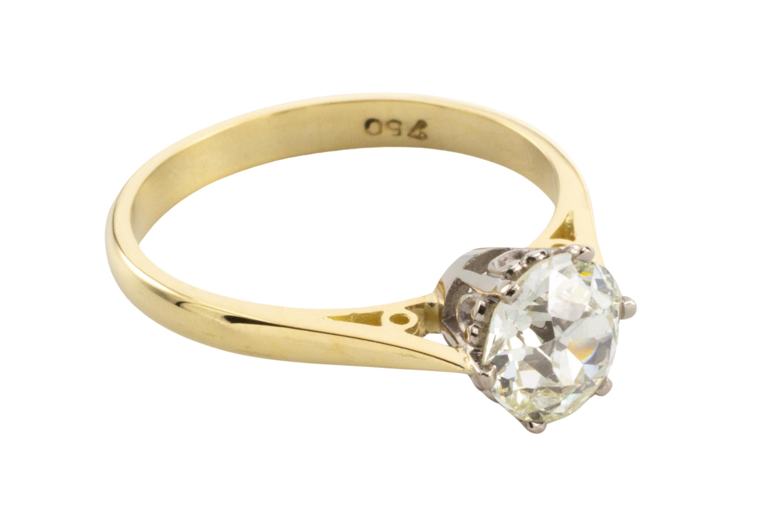 Retro 1.40 Carat Old Mine cut Diamond Solitaire 18 karat Gold ring For Sale