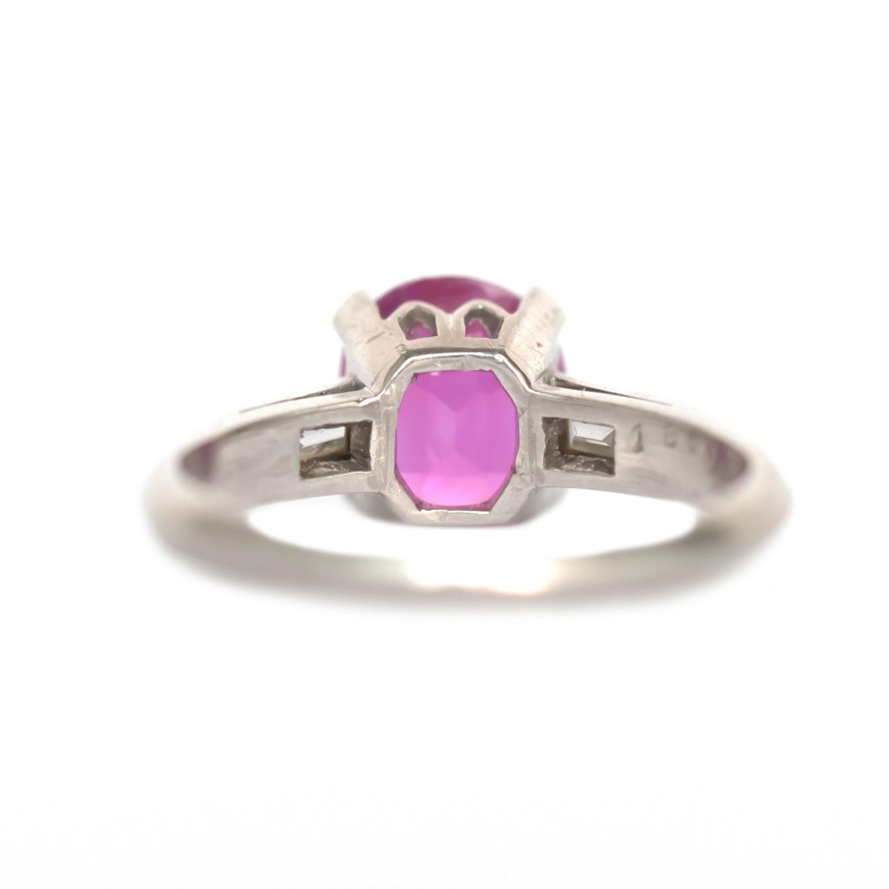 1.40 Carat Pink Sapphire Platinum Engagement Ring In Good Condition For Sale In Hicksville, NY