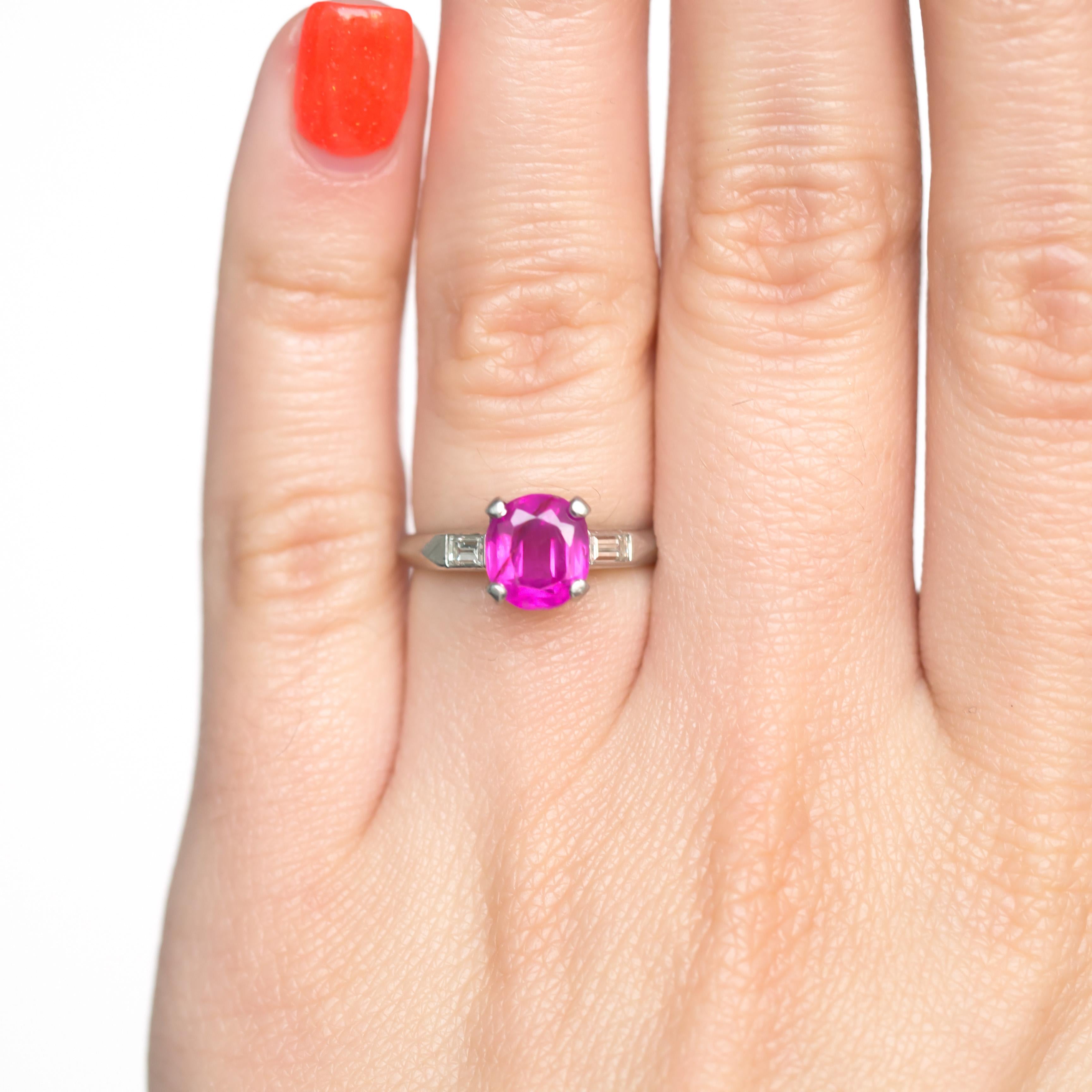 1.40 Carat Pink Sapphire Platinum Engagement Ring For Sale 2