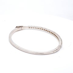 1.40 Carat Round Brilliant G SI1 Diamond 14 Karat White Gold Bangle Bracelet