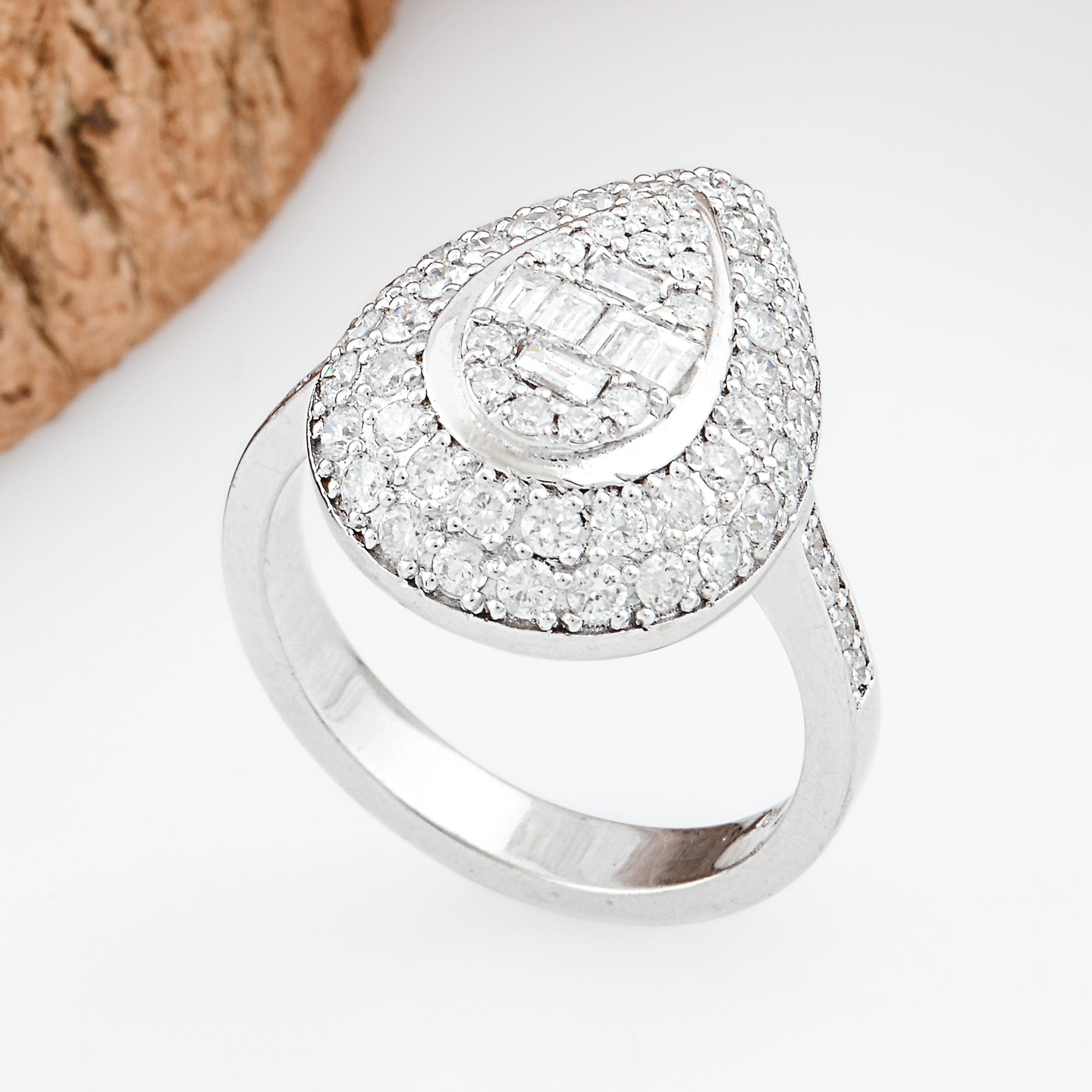 For Sale:  1.40 Carat SI Clarity HI Color Baguette Diamond Pear Ring 18 Karat White Gold 2