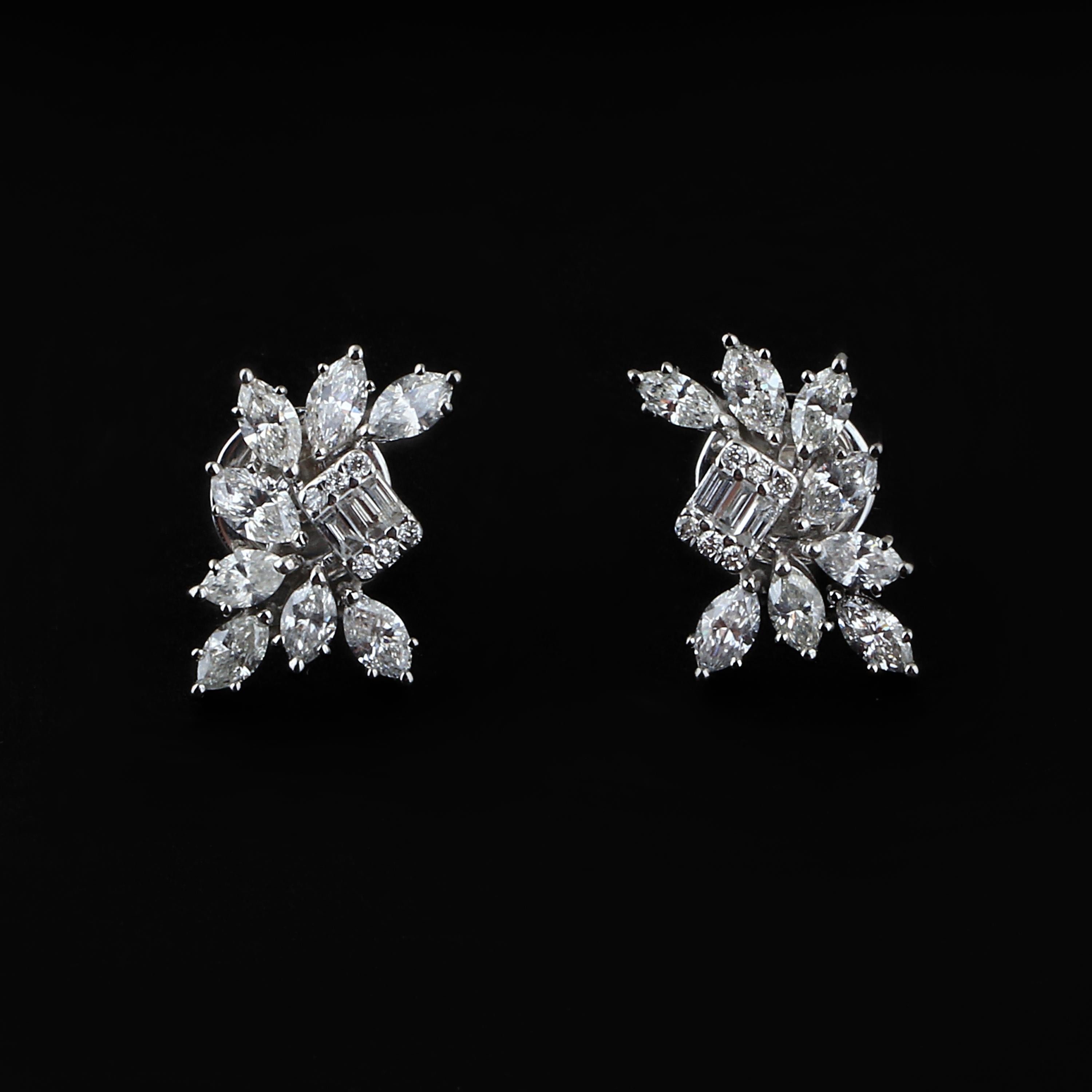 Women's 1.40 Carat SI/HI Baguette Marquise Diamond Stud Earrings 18k White Gold Jewelry For Sale
