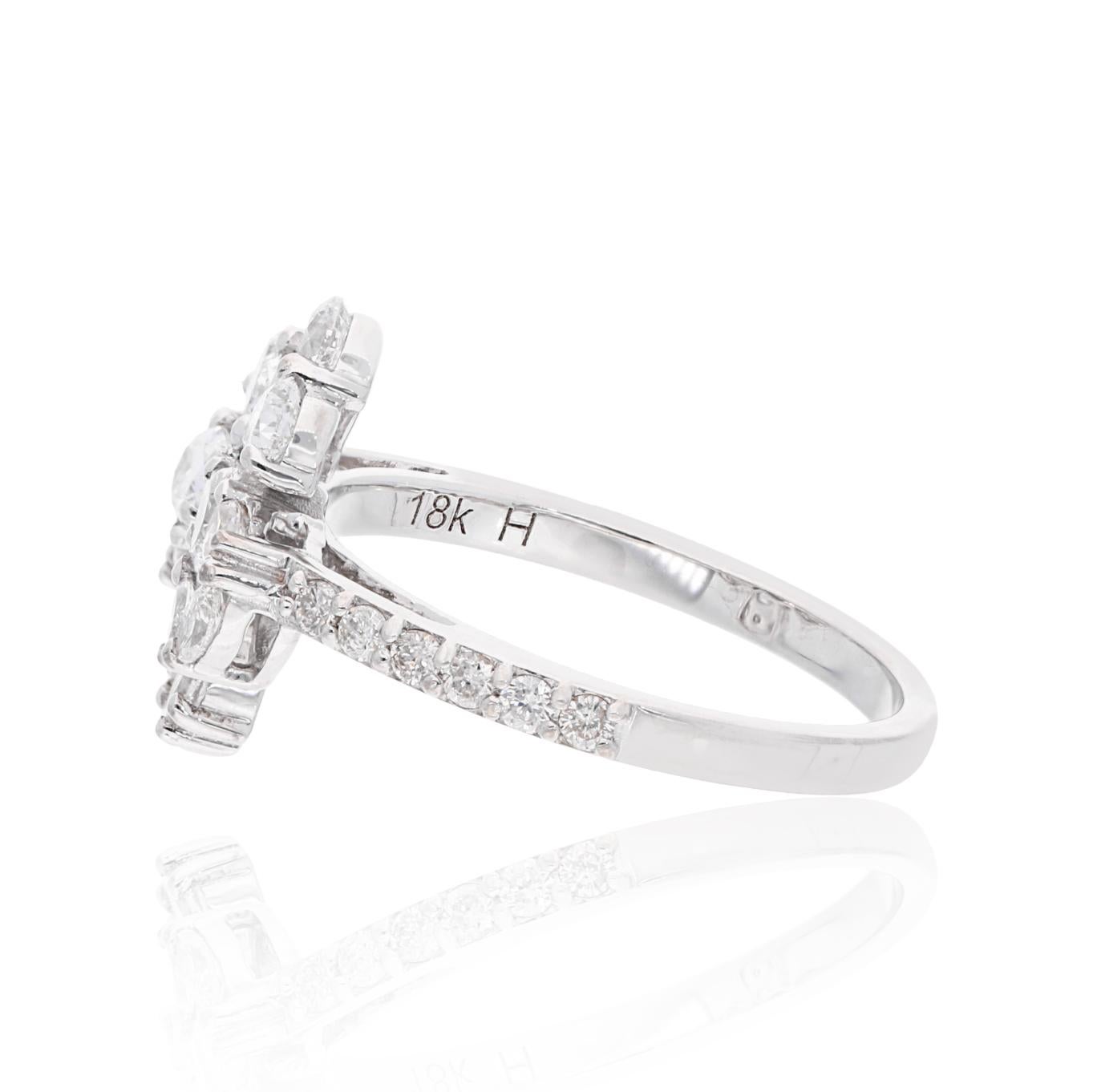 Moderno 1,40 Carati SI/Hi Pear & Marquise Diamond Designer Ring Oro bianco 18 carati in vendita