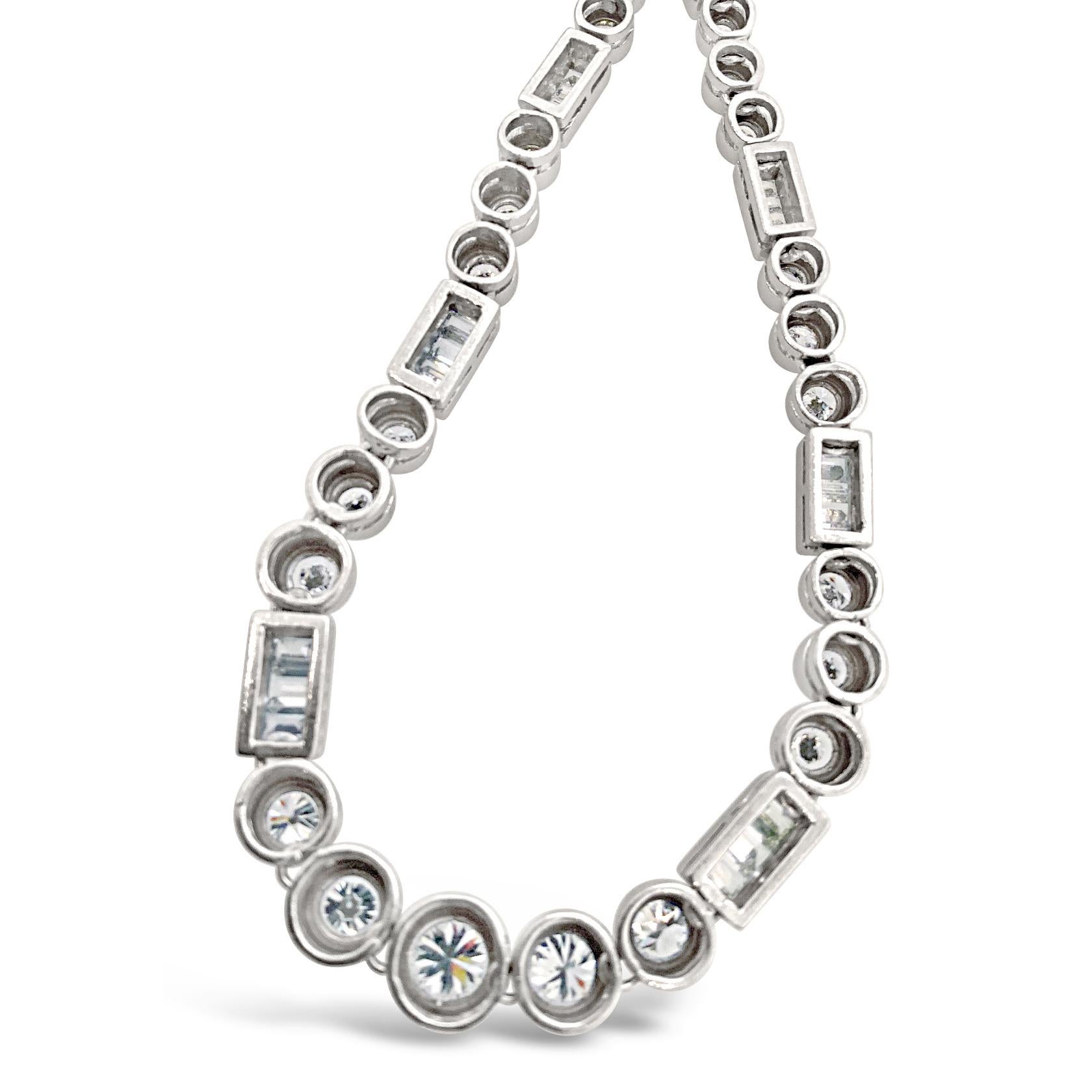 Baguette Cut 14.0 Carat 'total weight' Round and Baguette Diamond Necklace in Platinum For Sale