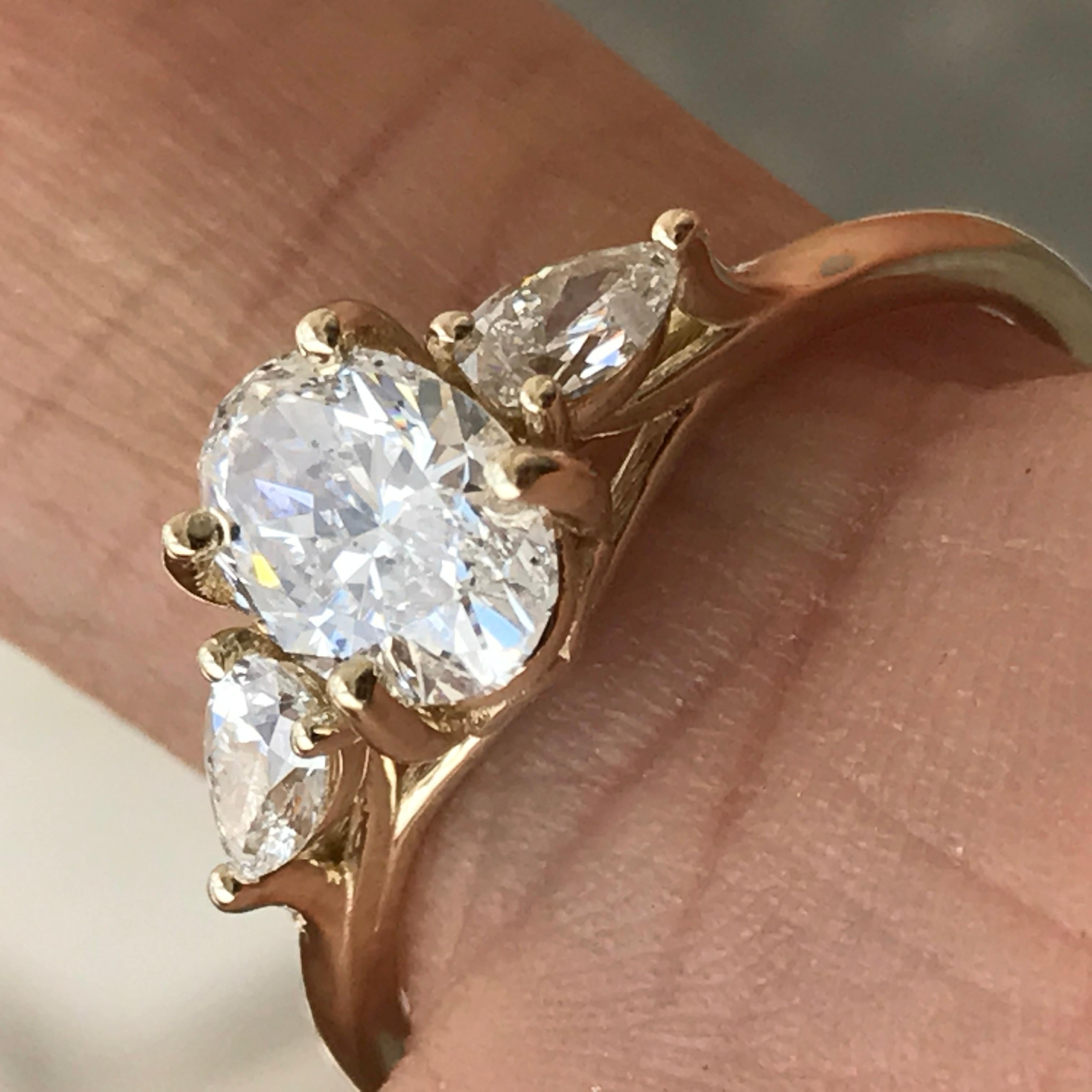 1.5 carat 3 stone diamond ring
