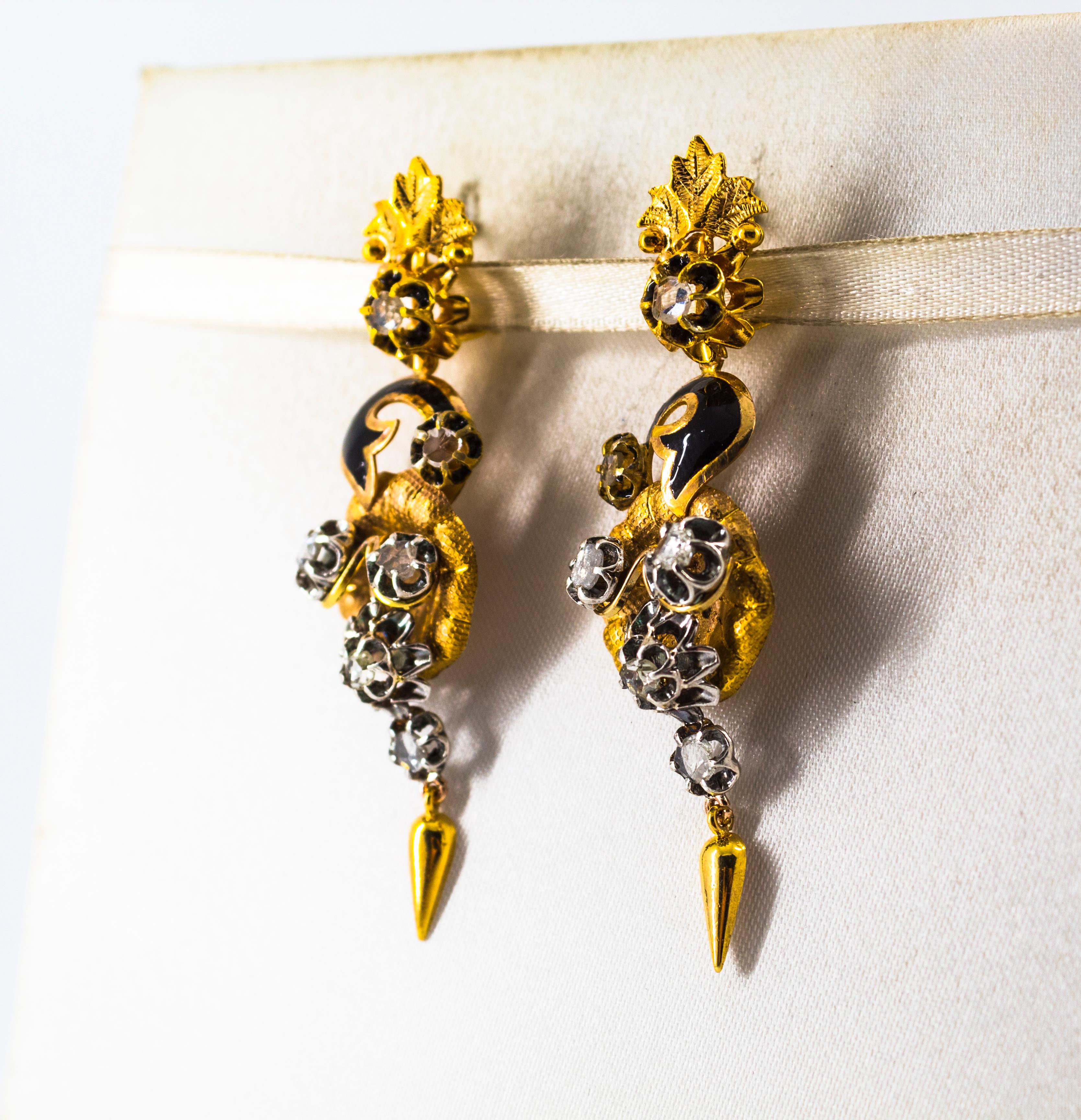 Clips d'oreilles à fleurs en or jaune et émail avec diamants blancs taille rose de 1,40 carat Neuf - En vente à Naples, IT