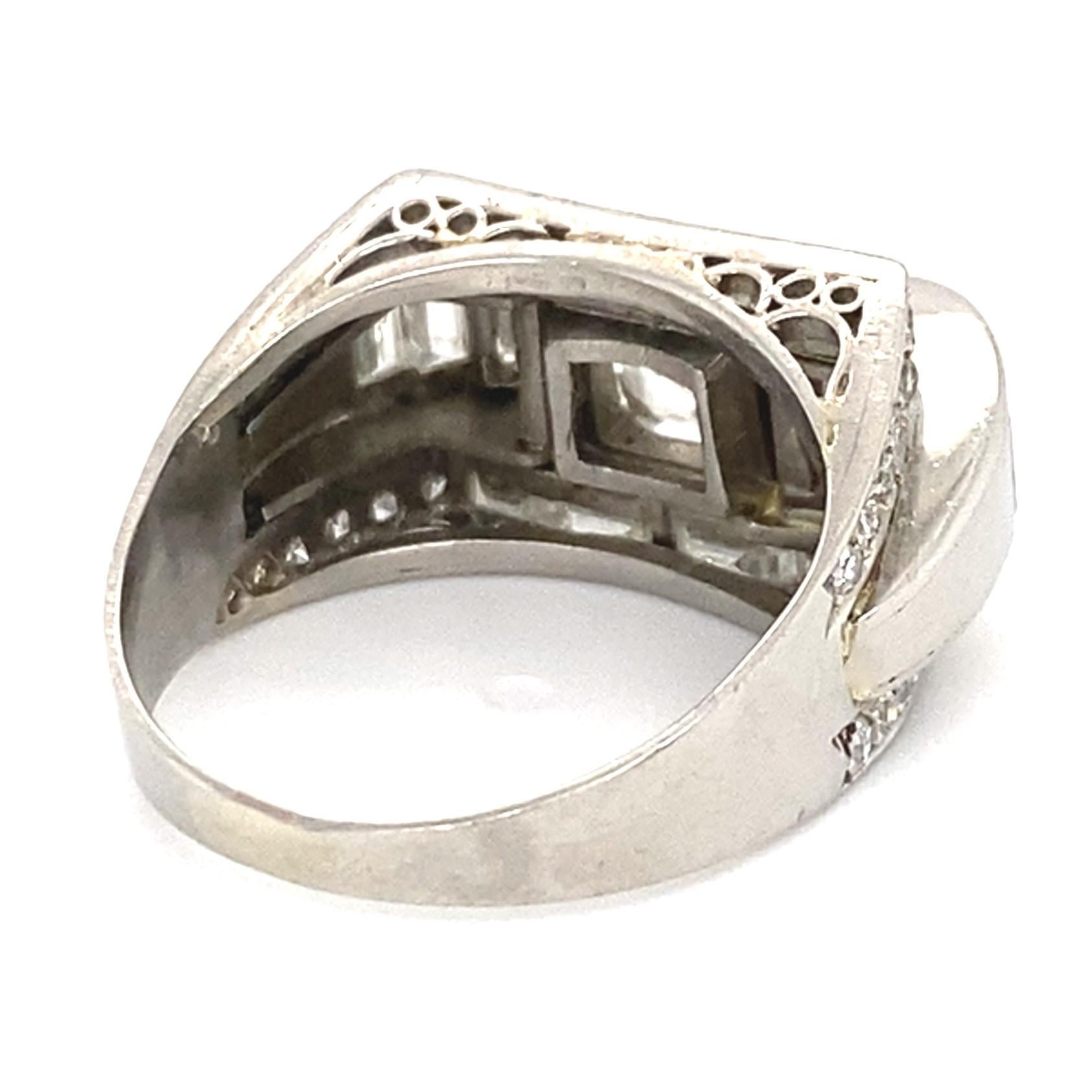 Asscher Cut 1.40 Carat Asscher-Cut Diamond Platinum Art Déco Tank Ring