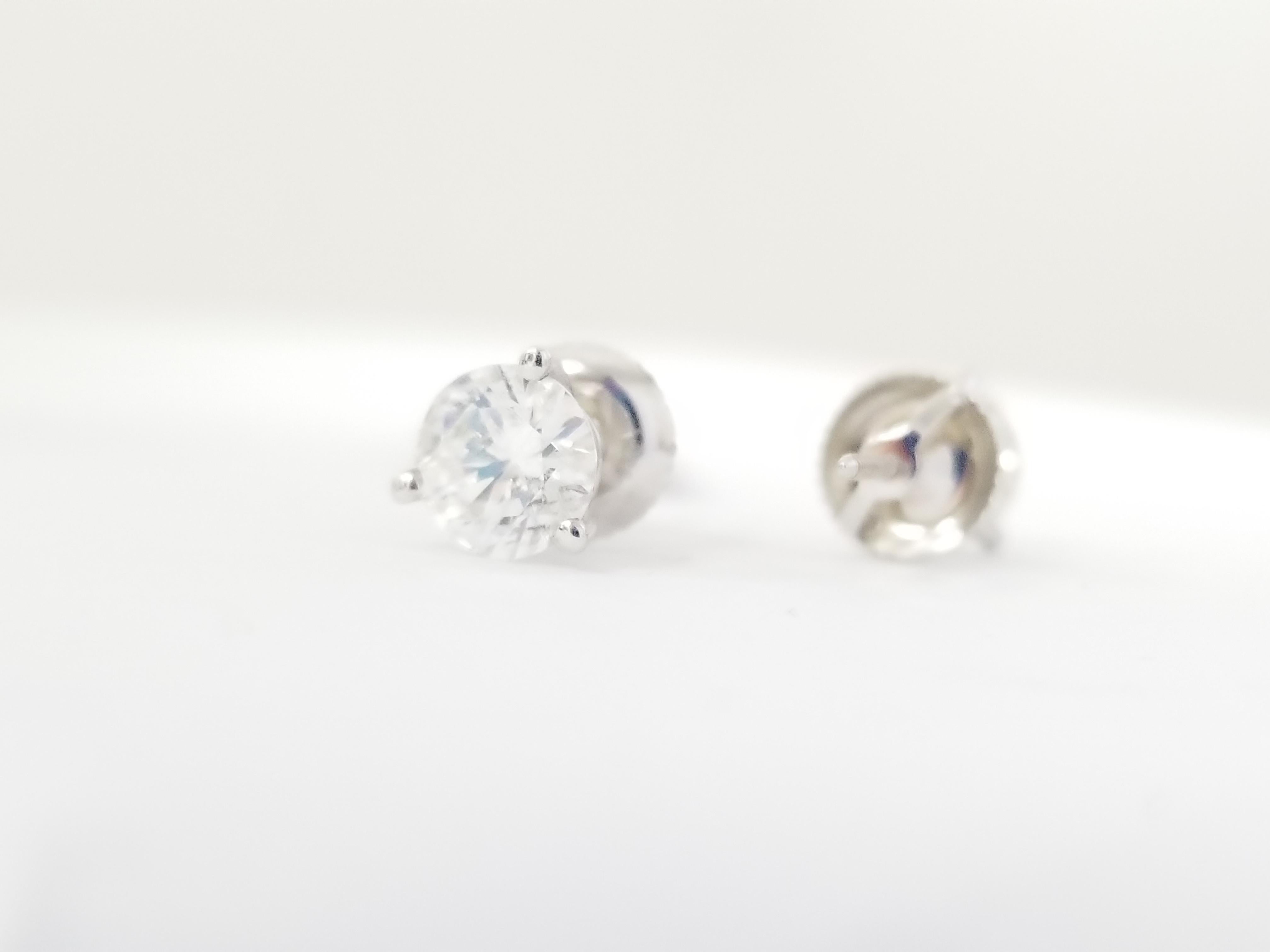 1.40 Carats Natural Diamond Round Studs White Gold 14 Karat In New Condition In Great Neck, NY