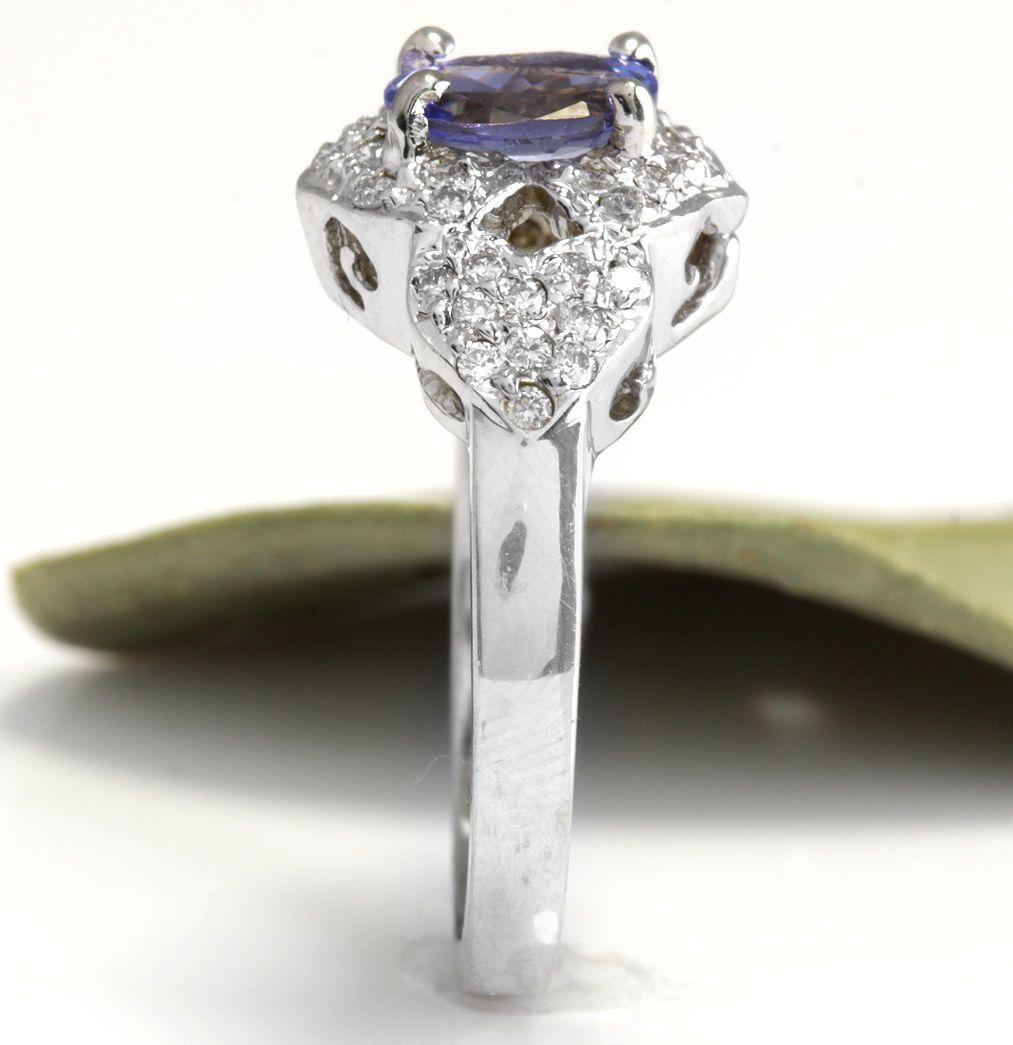 1.40 Carat Natural Tanzanite and Diamond 14 Karat Solid White Gold Ring In New Condition For Sale In Los Angeles, CA