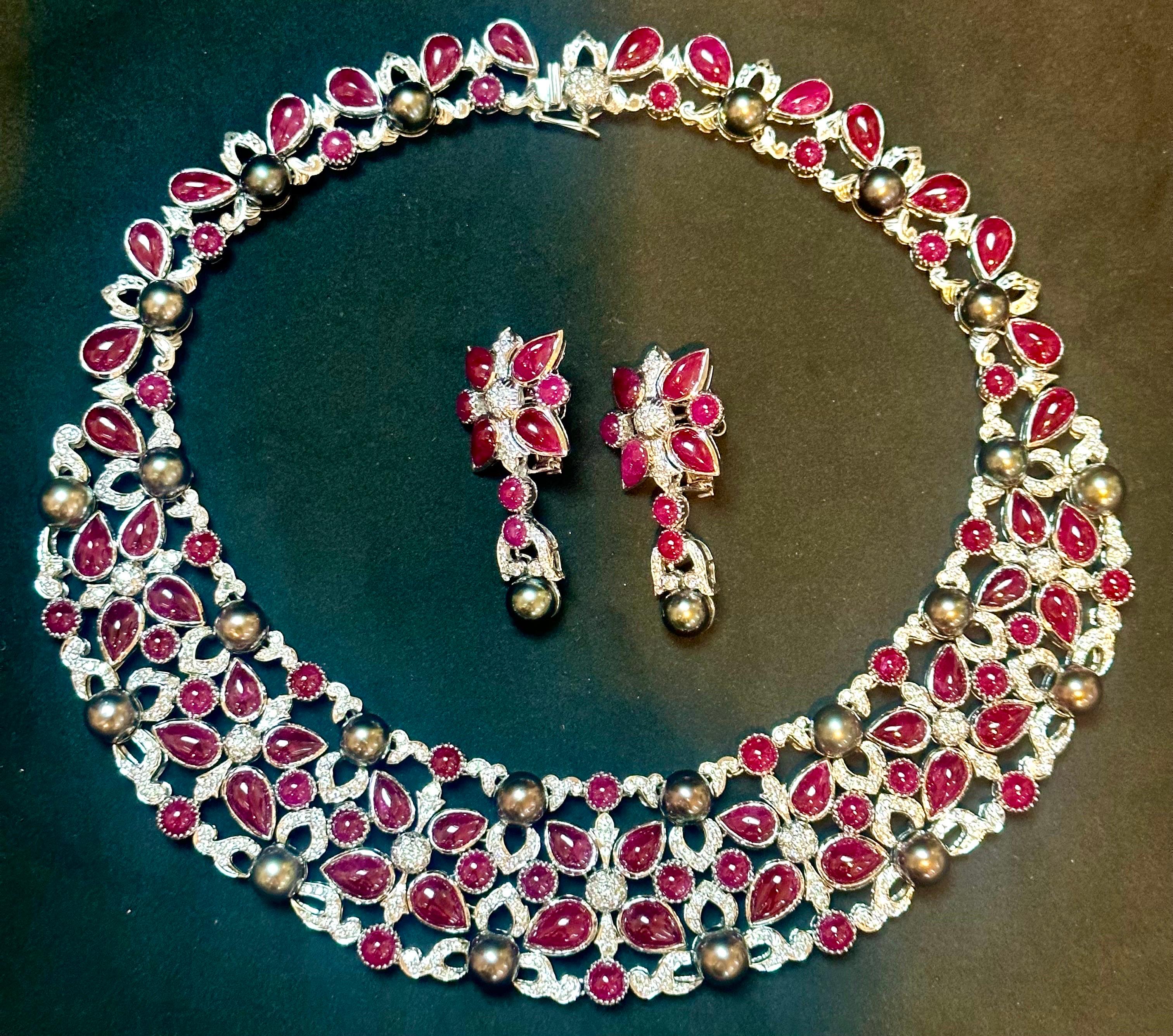 GIA Certified 140 Ct Burma Ruby, Tahitian Pearl & Diamond Necklace Suite 18KWG Pour femmes en vente