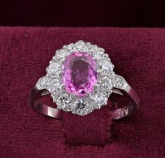 1.40 Ct Natural Pink Sapphire 1.20 Ct G VVS Diamond Platinum Cluster Ring