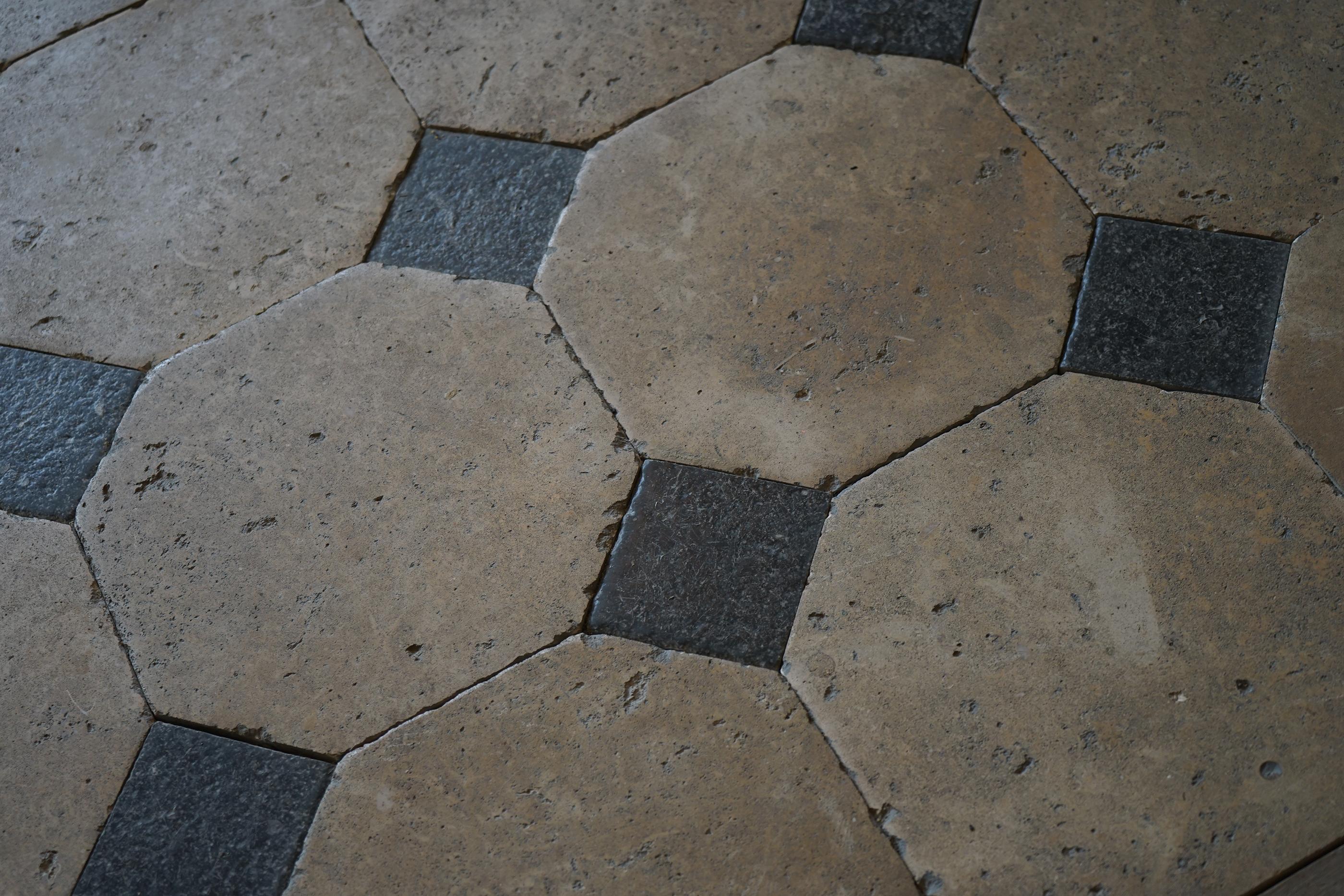 140 Sq Ft French Octagonal Limestone Flooring 1