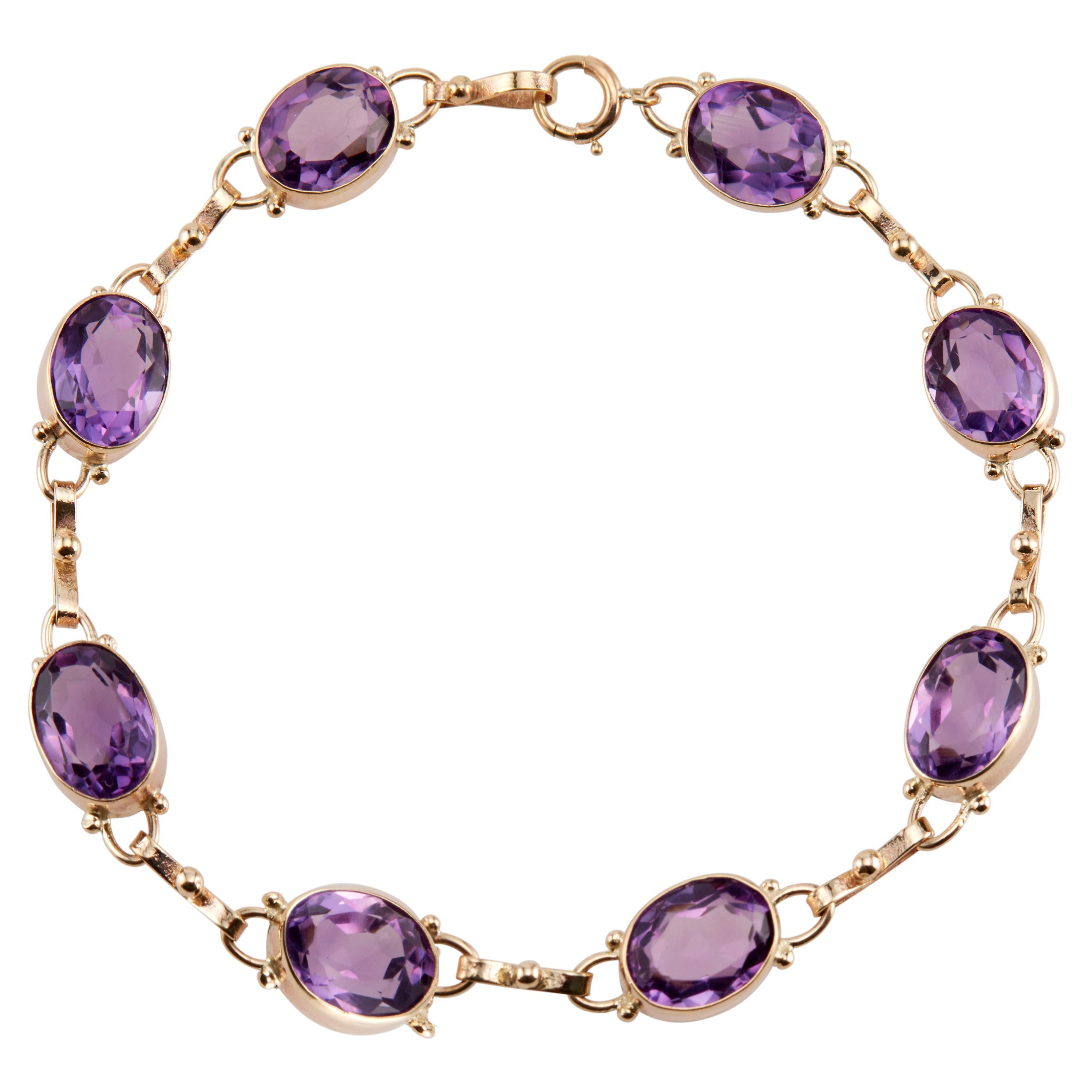 14.00 Carat Amethyst Yellow Gold Link Bracelet For Sale