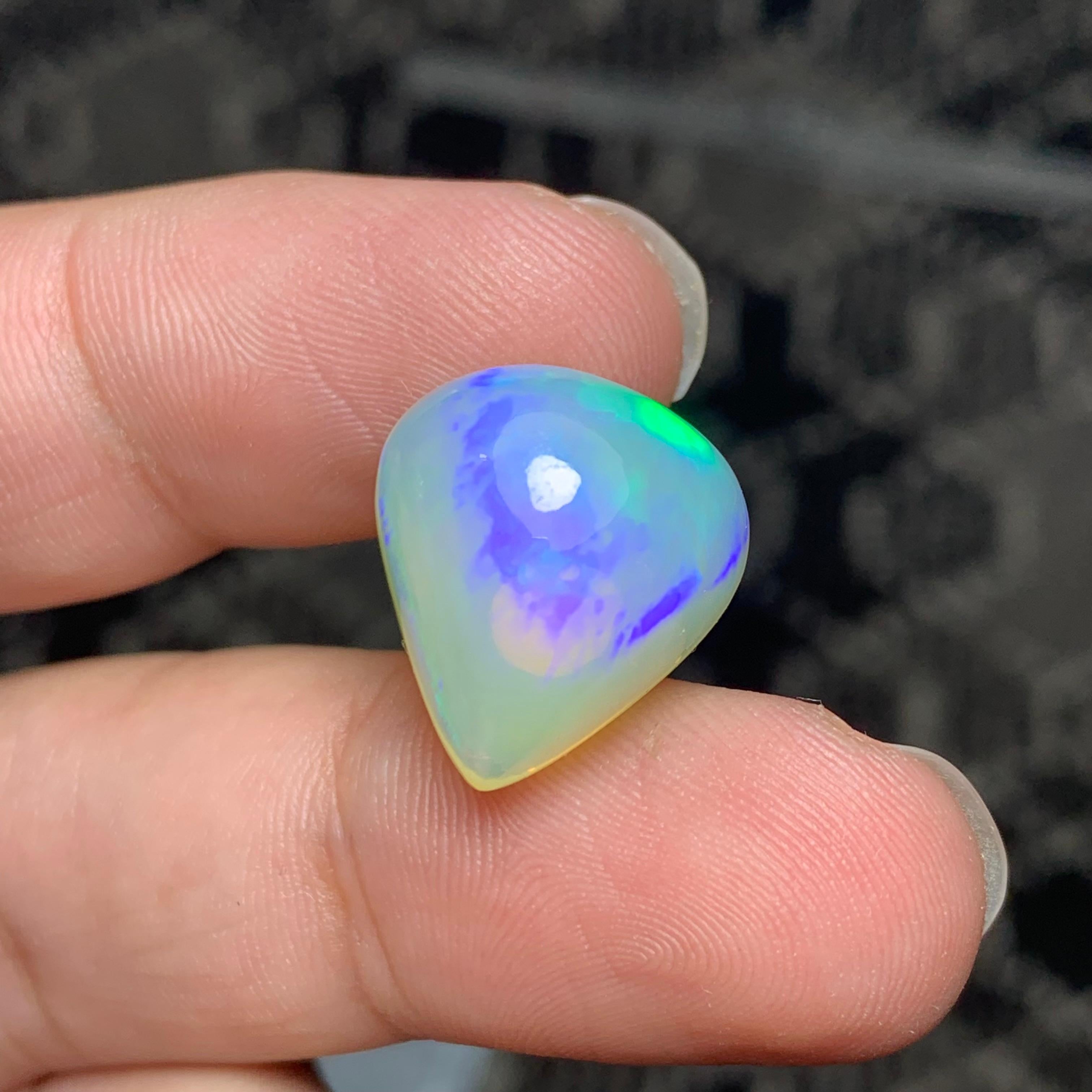 Pear Cut 14.00 Carat Natural Loose Opal Cabochon From Ethiopia For Sale
