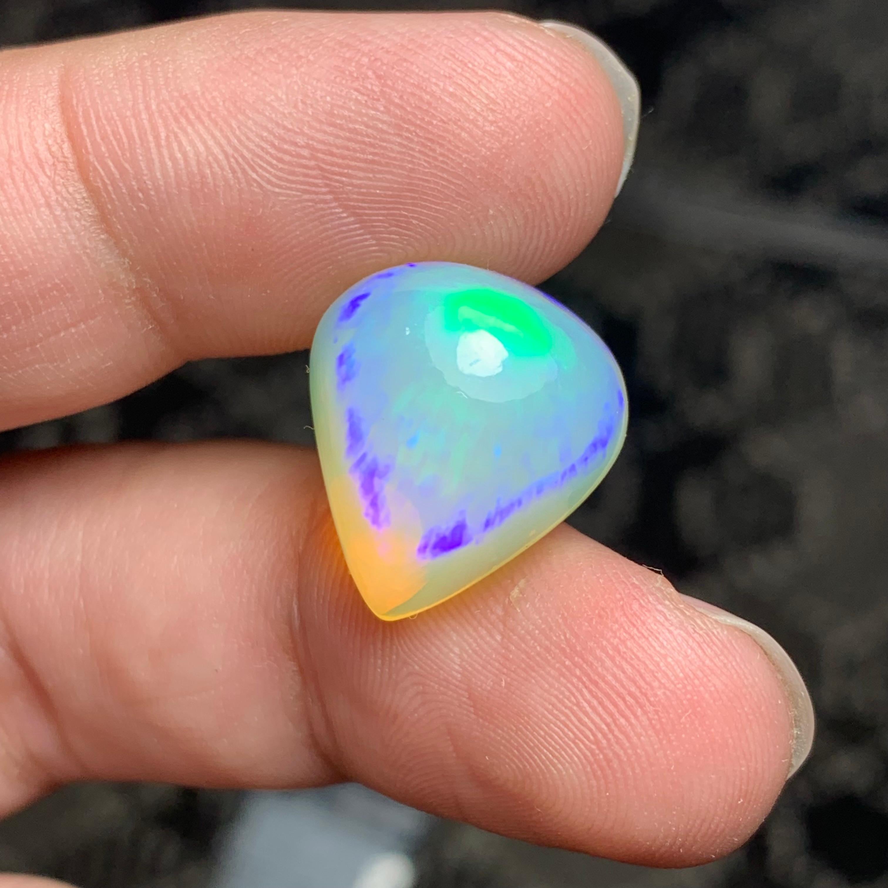 14.00 Carat Natural Loose Opal Cabochon From Ethiopia For Sale 3