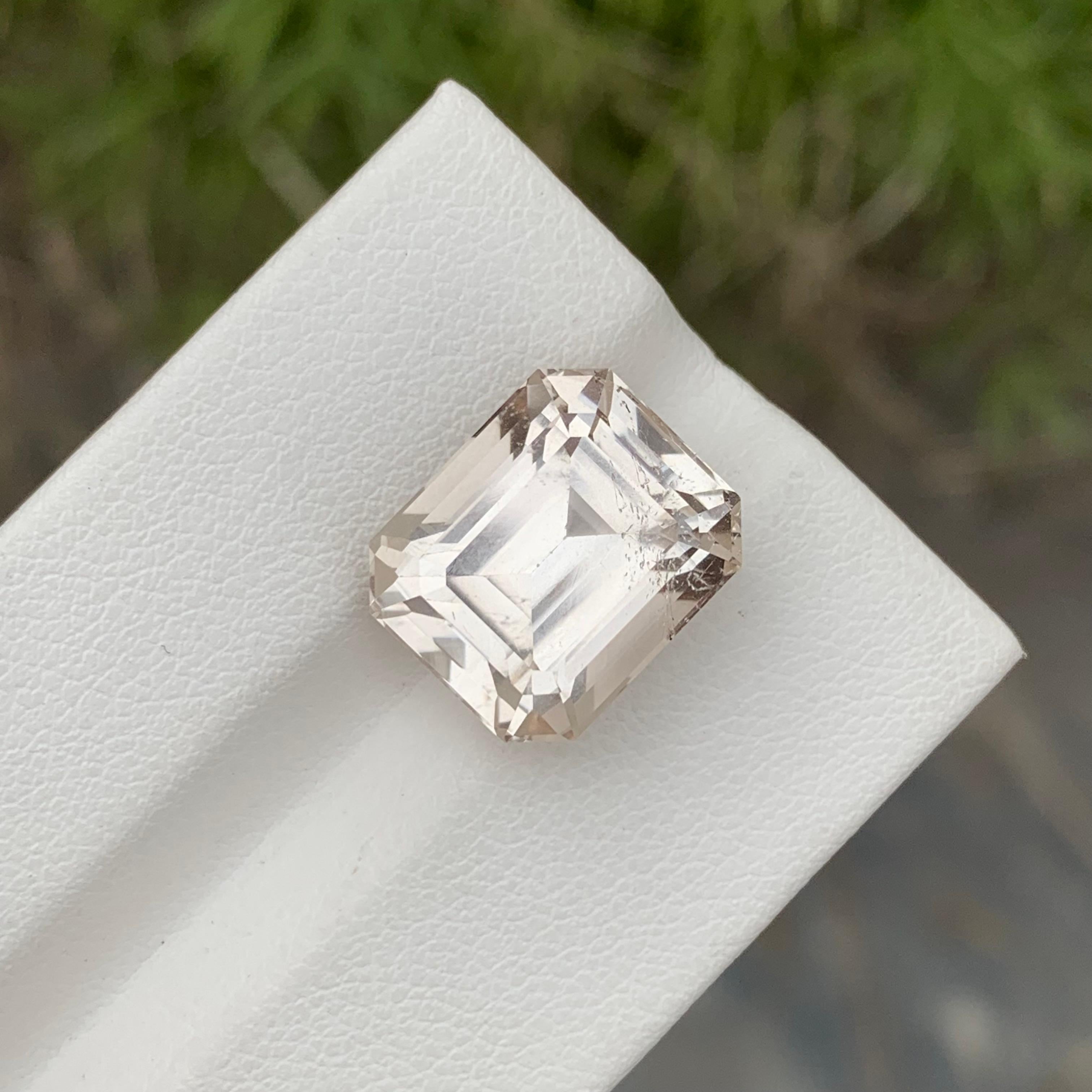 14.05 Carat Natural Loose Golden Topaz Asscher Cut Gem For Necklace For Sale 6