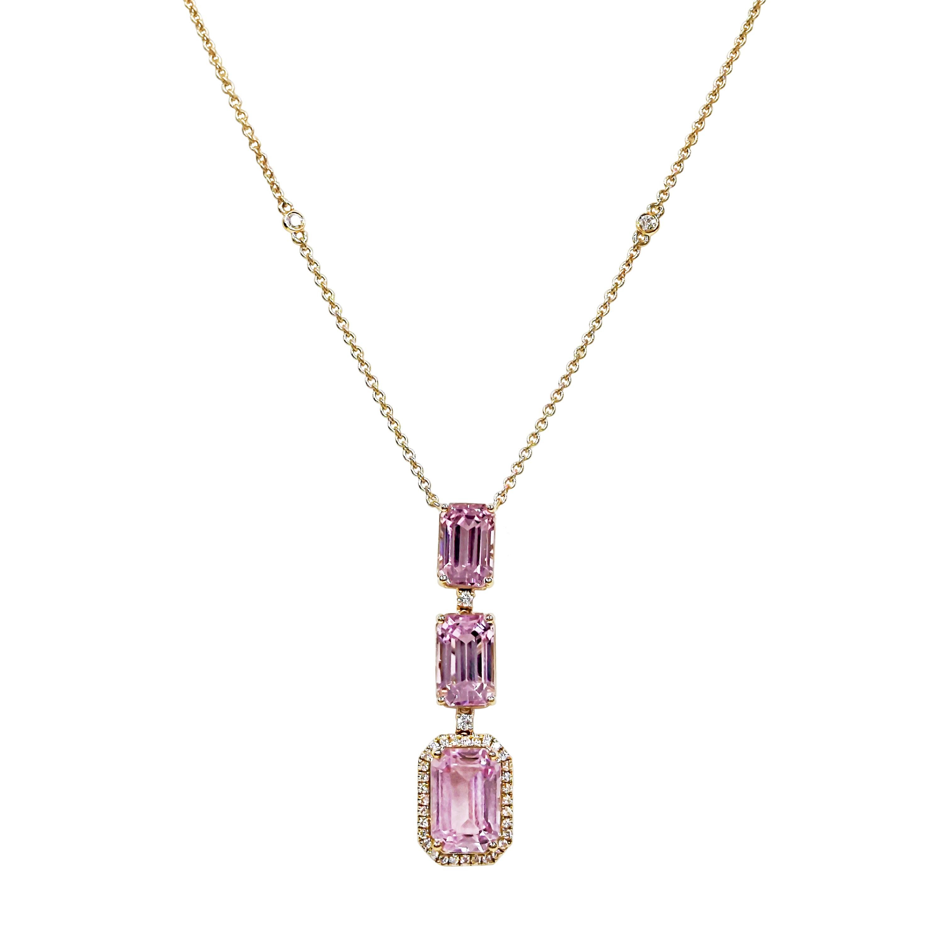 Collana in oro giallo con Kunzite e diamanti da 14.05 carati In condizioni Nuovo in vendita a New York, NY