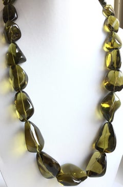 1407.25 Carats Olive Quartz Fine Quality Tumbled Gemstone Beads Necklace
