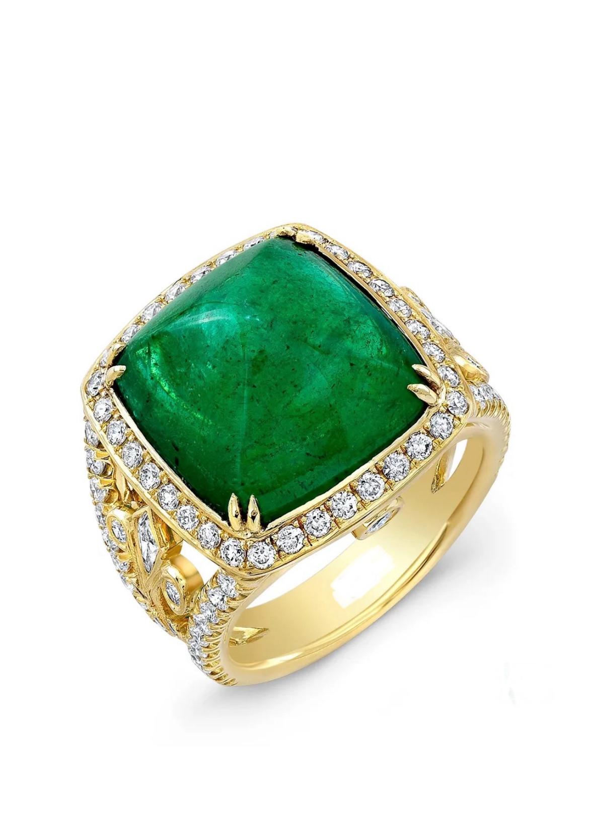 Modern 14.08ct sugar-loaf Colombian Emerald ring. GIA certified. For Sale