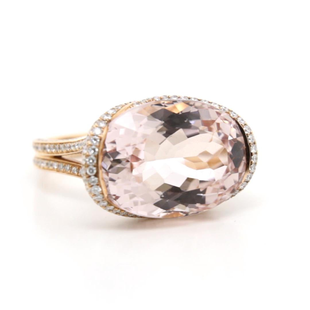14.09 Carat Pink Morganite East-West Diamond Ring in 18K Rose Gold For Sale 2