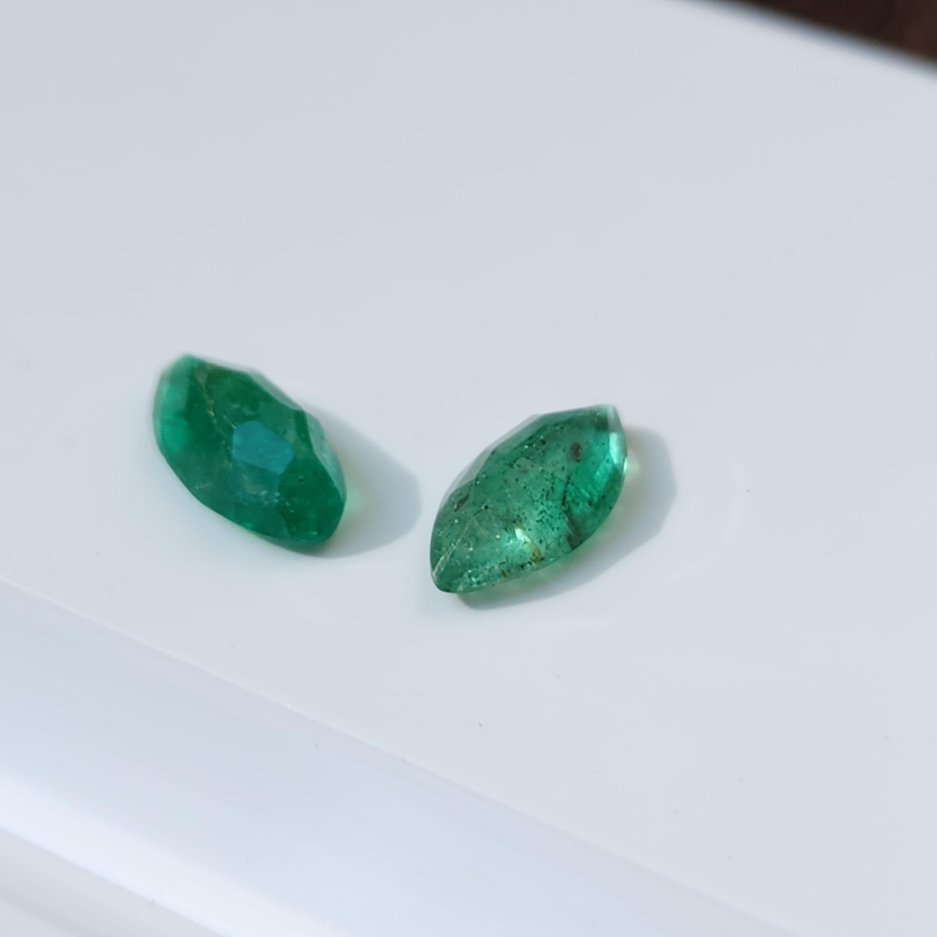 1.40Ct Natural Loose Emerald Marqiuse Shape 2 Pcs For Sale 1