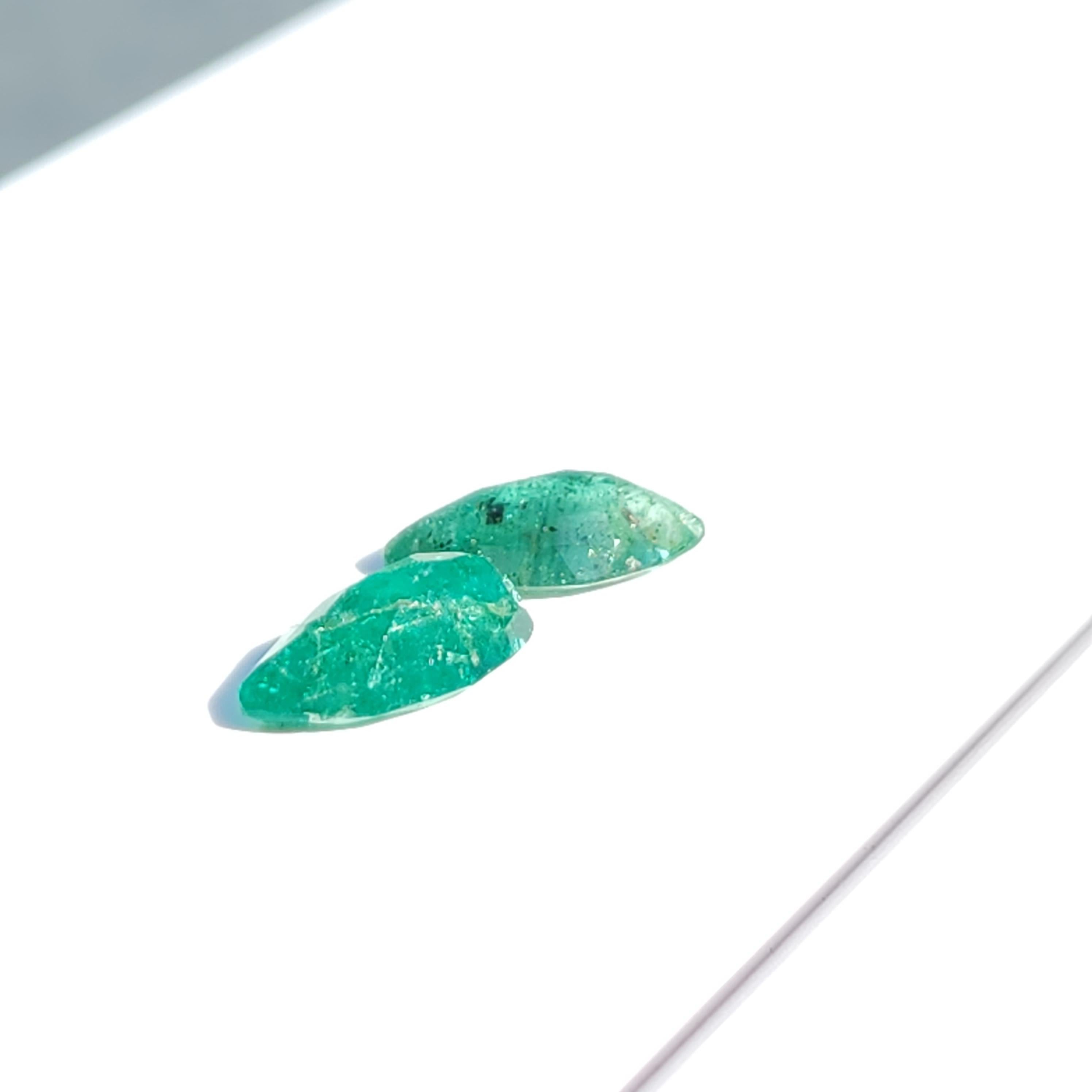 1.40Ct Natural Loose Emerald Marqiuse Shape 2 Pcs For Sale 3