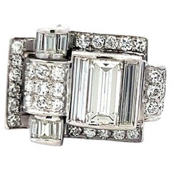 Bague de cocktail en or blanc 14 carats de 1,40 carats de diamants ronds, brillants et baguettes (I SI)