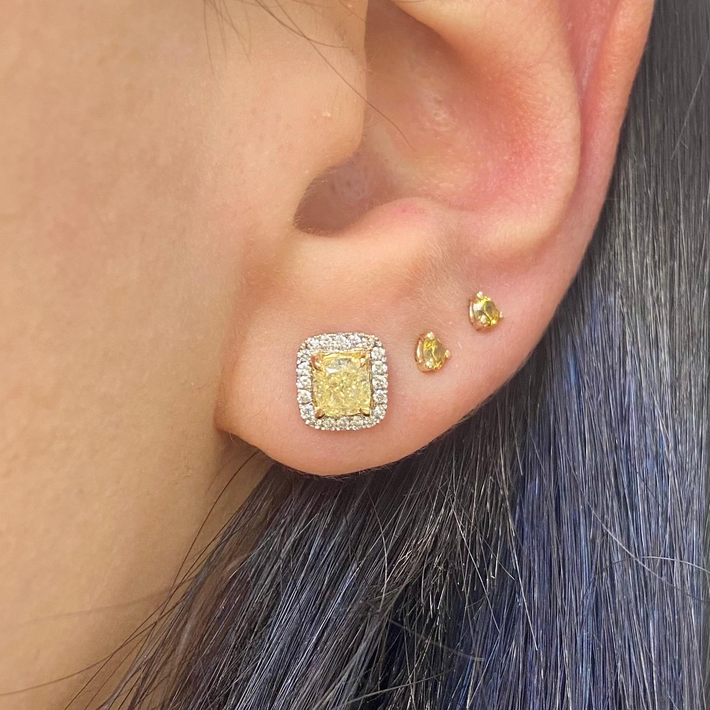 1.40ct Yellow Diamond Cushion Halo Earrings In New Condition For Sale In New York, NY