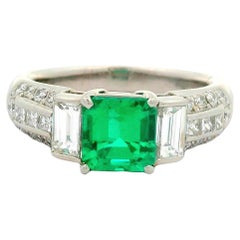 Anillo de platino con diamante esmeralda colombiano de 1.41 quilates, certificado GIA