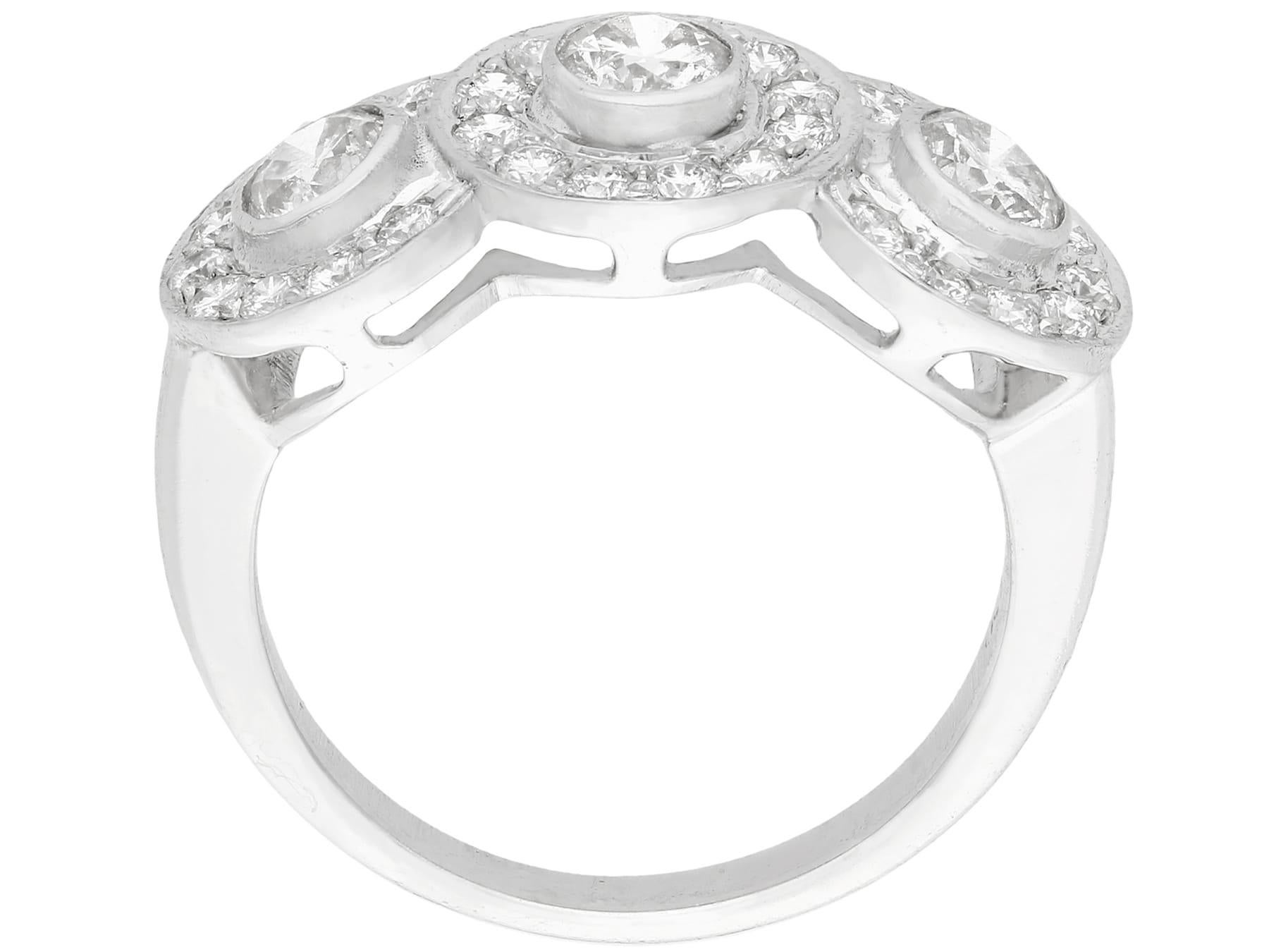 Women's or Men's 1.41 Carat Diamond and White Gold Cocktail Ring For Sale