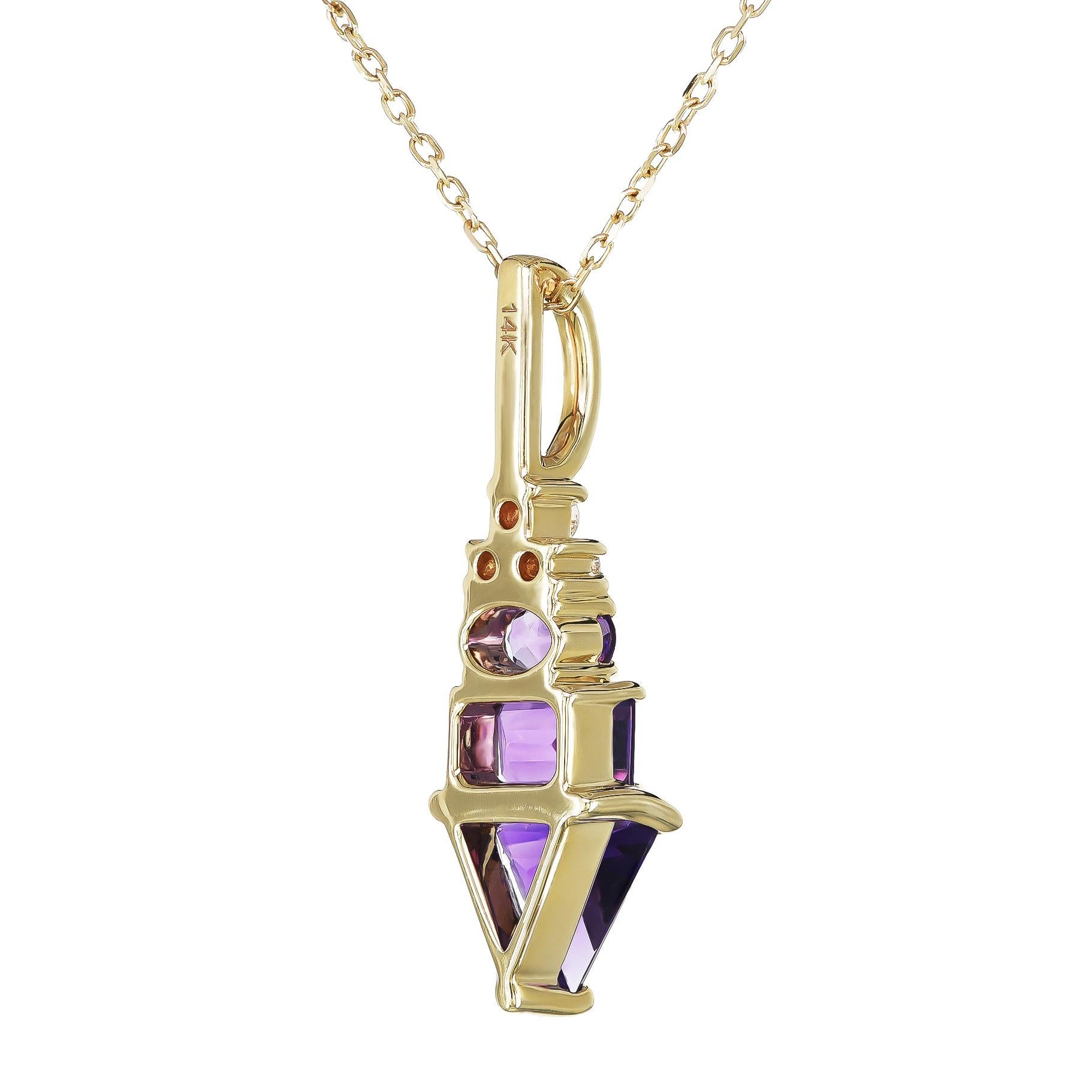 Taille mixte Pendentif en or jaune 14K serti de diamants et d'une améthyste violette naturelle de 1,41 cts en vente