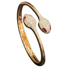 1.41 Cts F/VS1 Round Brilliant Cut Diamonds Ruby Snake Bracelet In 18K Rose Gold