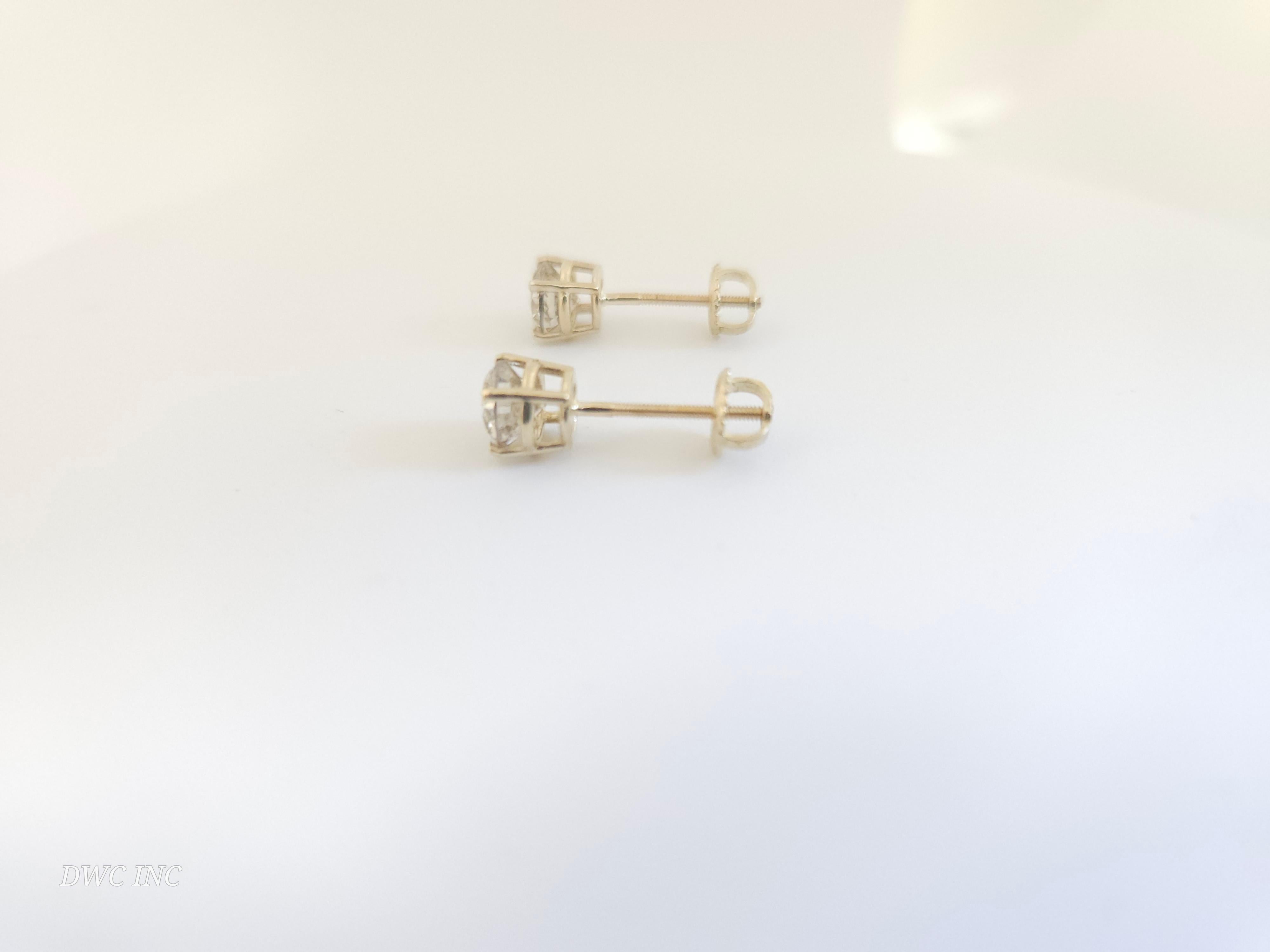 1.41 Ctw Natural Diamond Round Square back Studs Yellow Gold In New Condition In Great Neck, NY