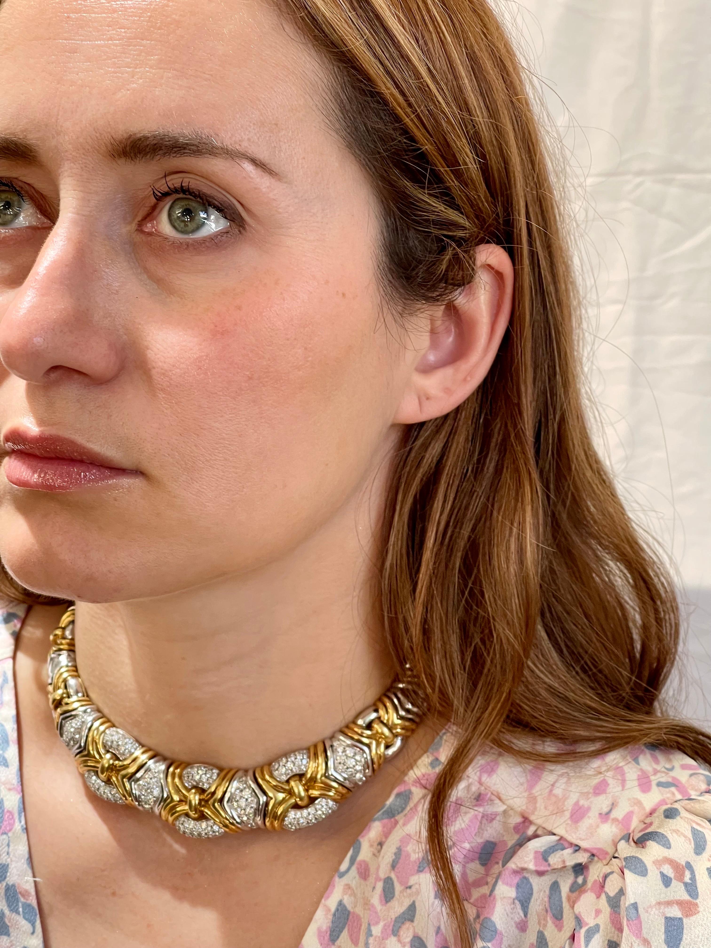 141 Gm 18kt zweifarbiges Gold & 8,5 Karat Diamant Choker/Kragen Halskette Nachlass (Rundschliff)