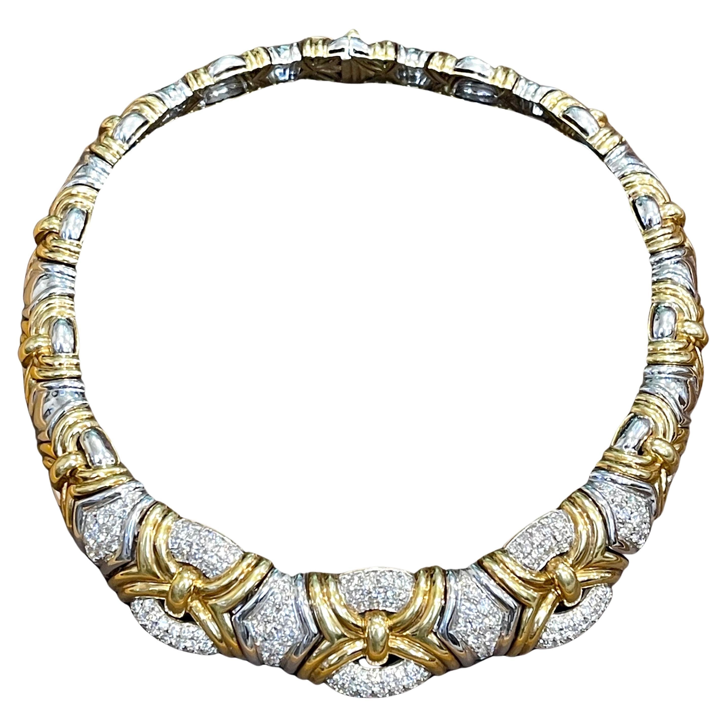 141 Gm 18kt zweifarbiges Gold & 8,5 Karat Diamant Choker/Kragen Halskette Nachlass im Zustand „Hervorragend“ in New York, NY