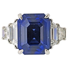 Bague à trois pierres en saphir bleu et diamant de 14,10 carats en platine